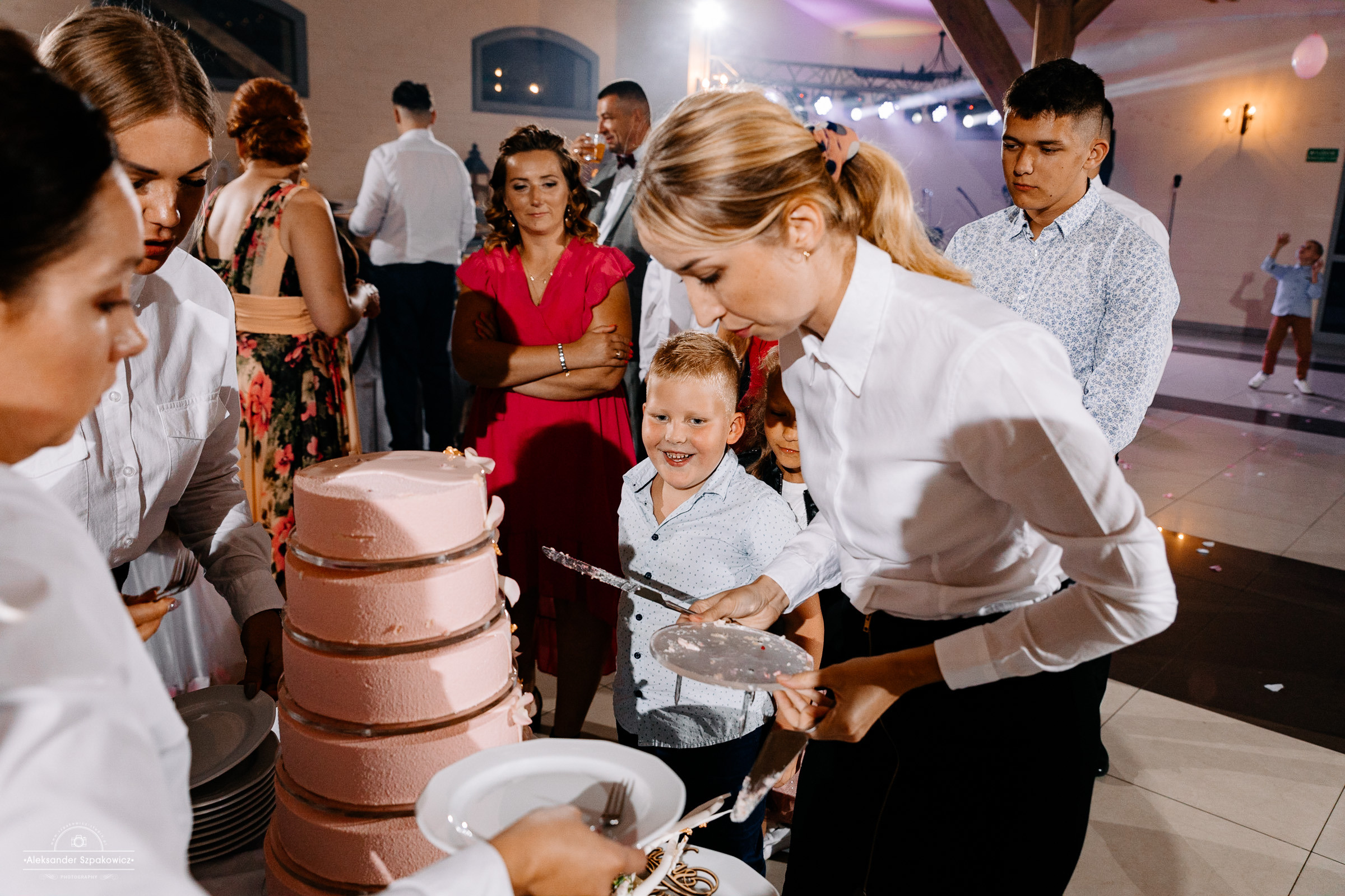 Impreza & Wesele • [ Szpakowicz-studio.pl ]. Fotograf Ślubny Warszawa - Sesje Biznesowe Rodzinne Eventy