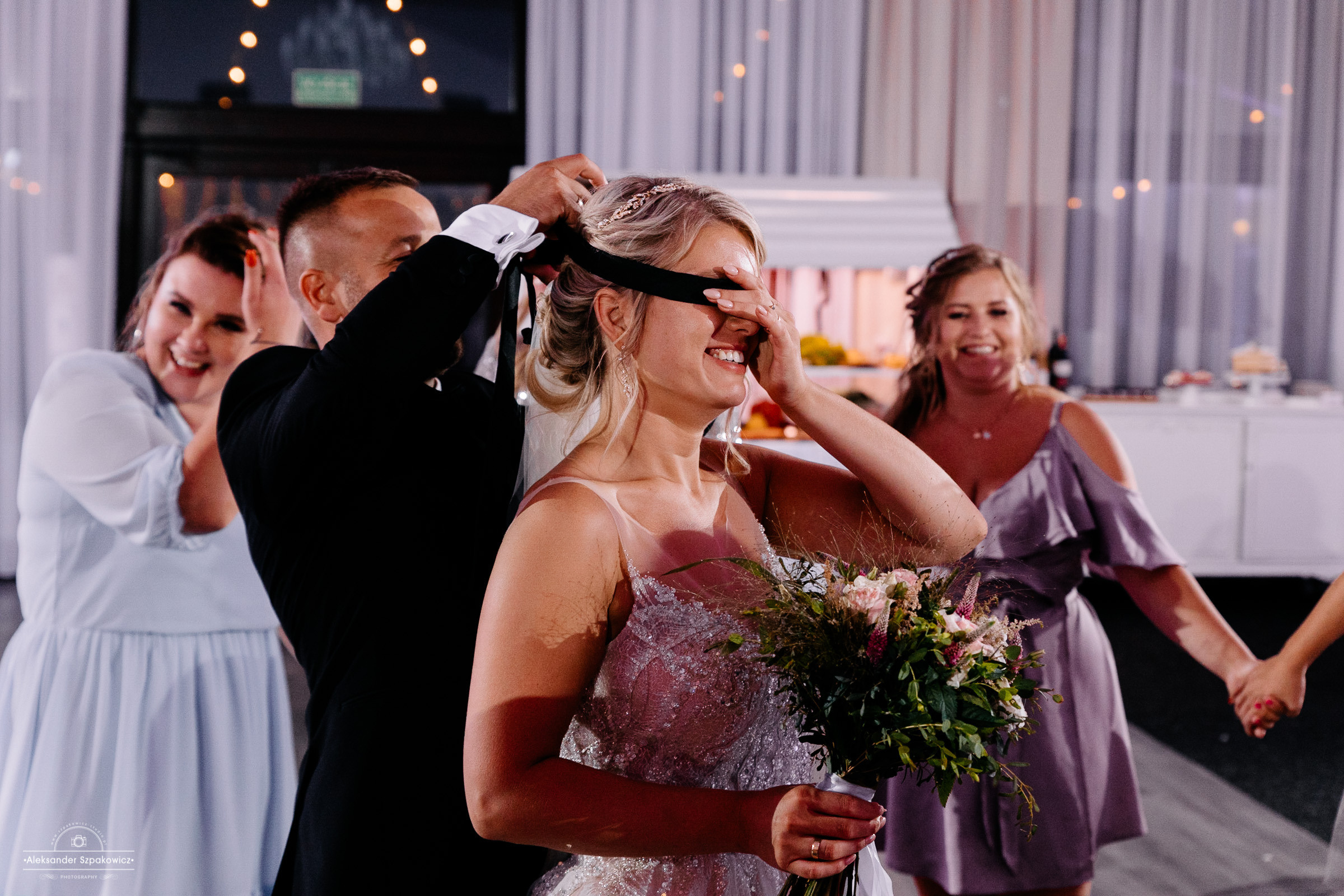 Impreza & Wesele • [ Szpakowicz-studio.pl ]. Fotograf Ślubny Warszawa - Sesje Biznesowe Rodzinne Eventy