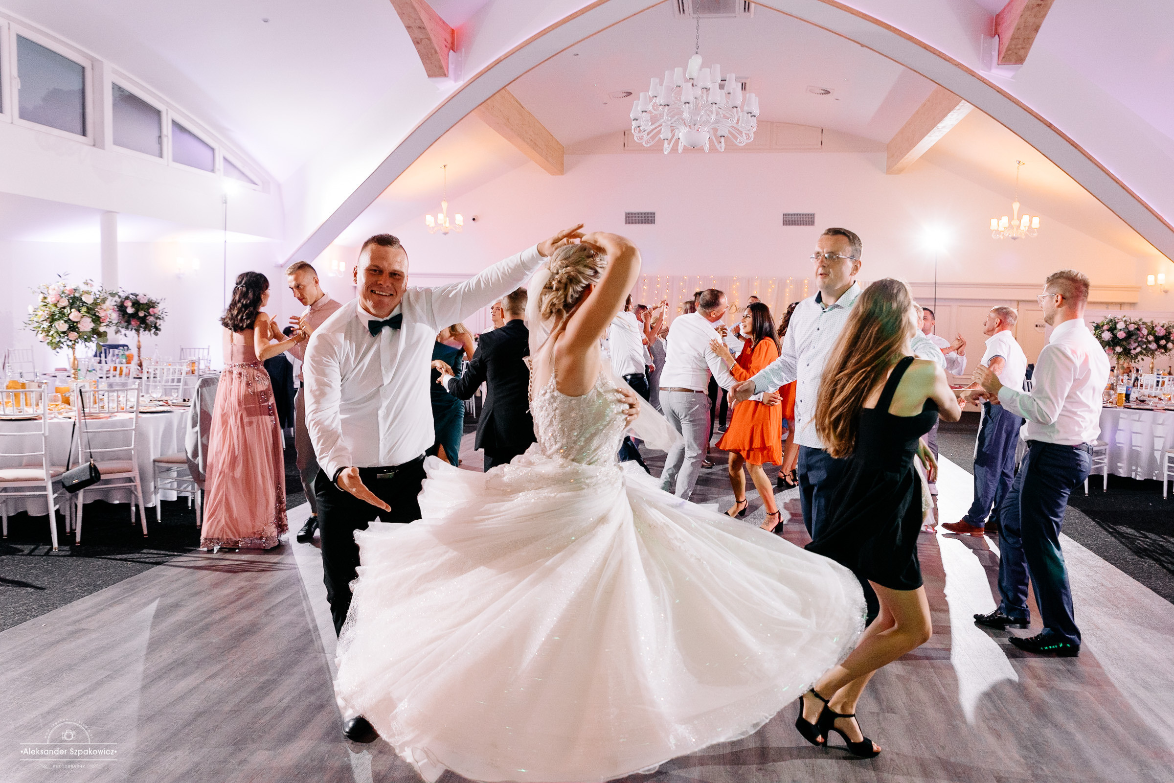 Impreza & Wesele • [ Szpakowicz-studio.pl ]. Fotograf Ślubny Warszawa - Sesje Biznesowe Rodzinne Eventy