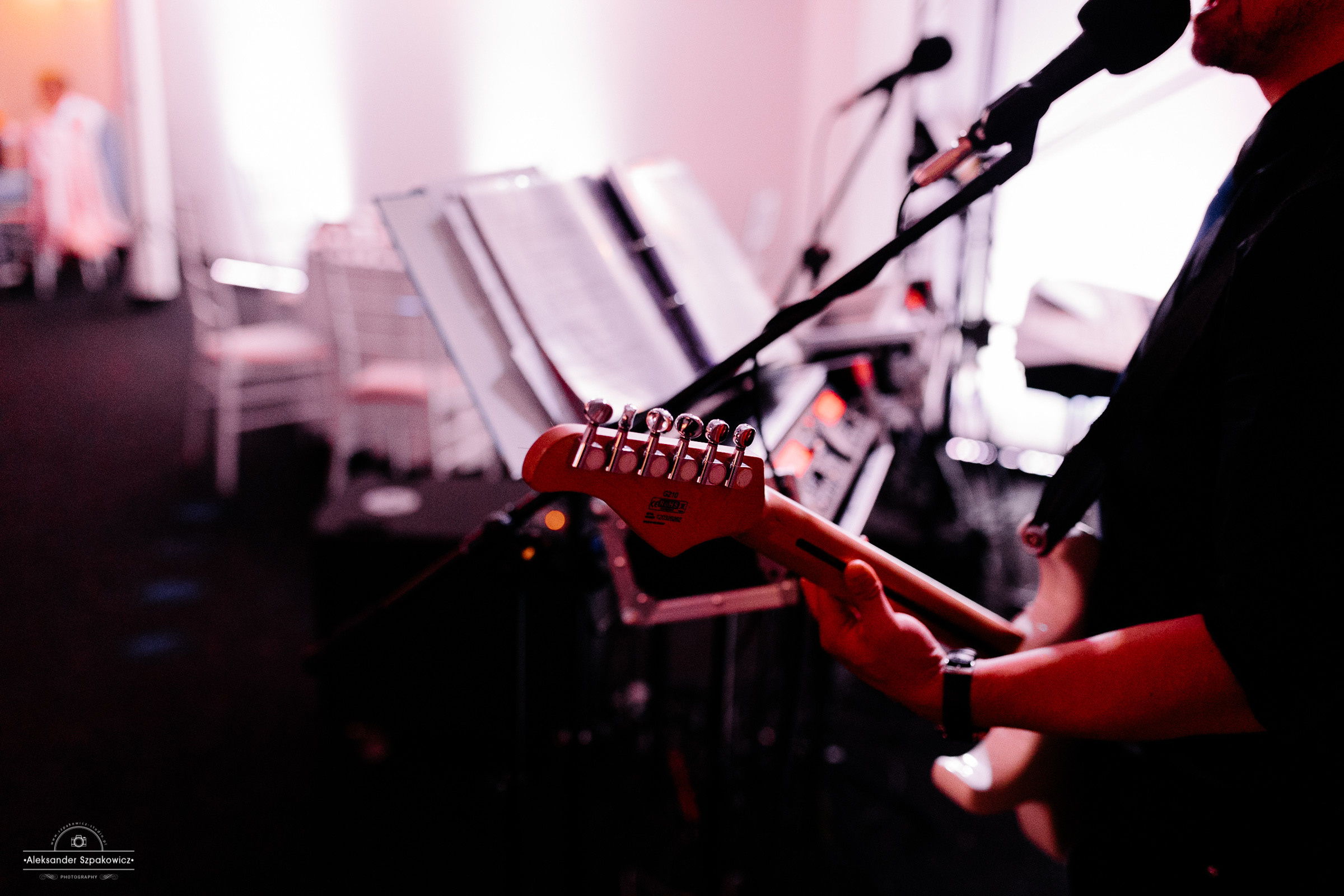 Impreza & Wesele • [ Szpakowicz-studio.pl ]. Fotograf Ślubny Warszawa - Sesje Biznesowe Rodzinne Eventy