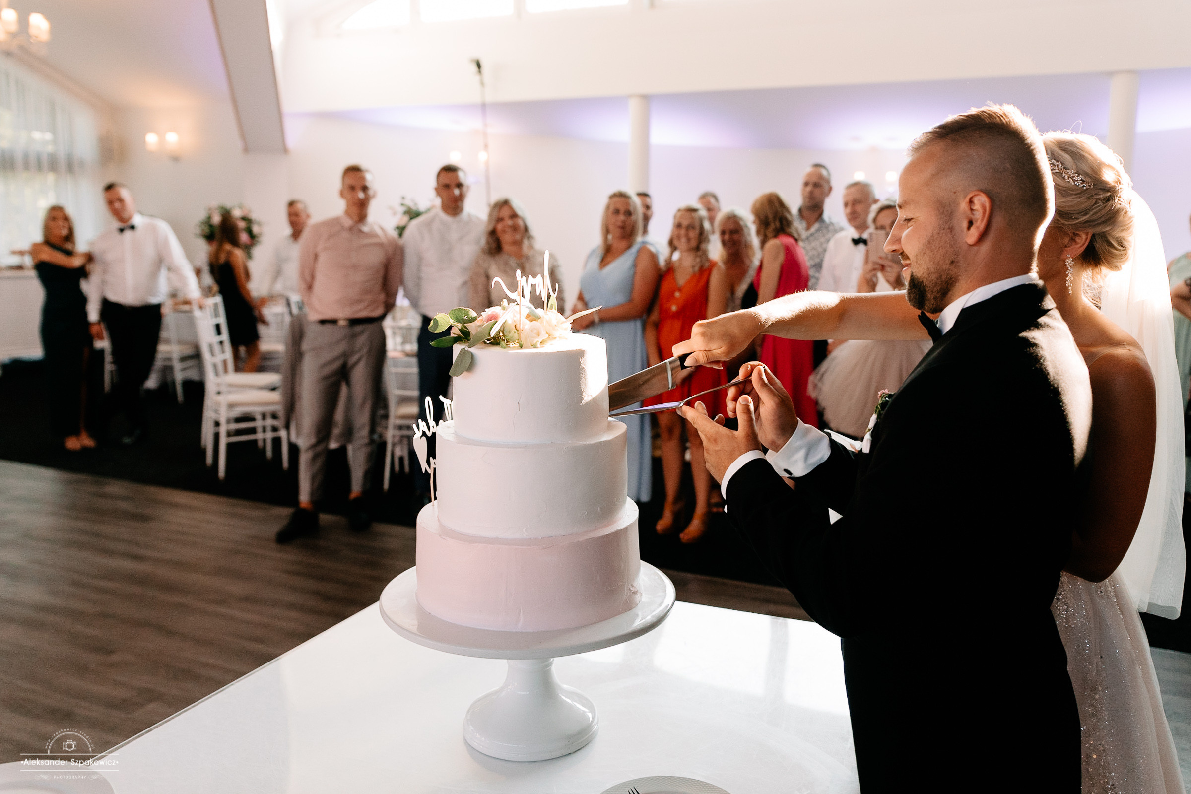 Impreza & Wesele • [ Szpakowicz-studio.pl ]. Fotograf Ślubny Warszawa - Sesje Biznesowe Rodzinne Eventy