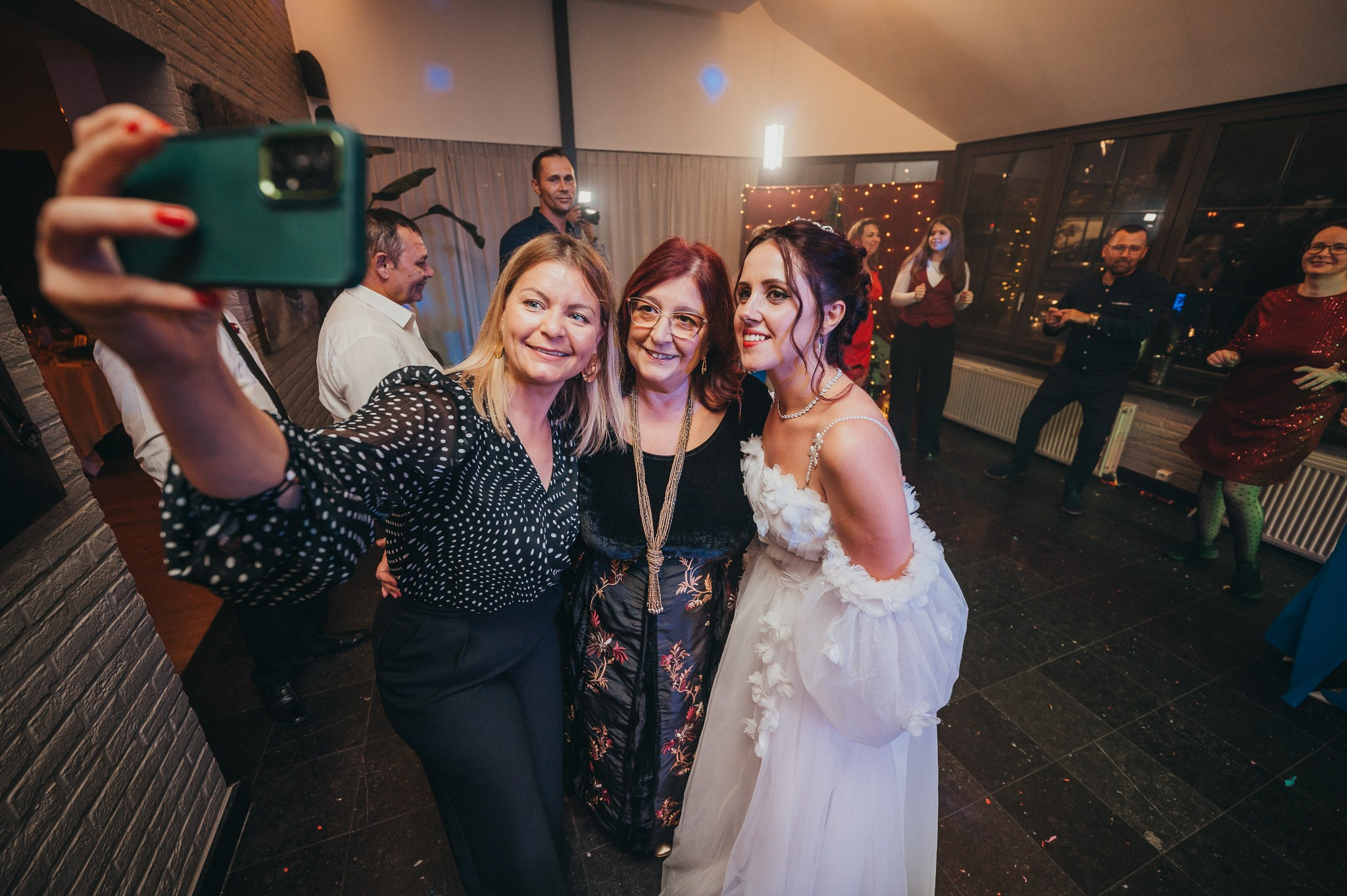 Marian & Mihaela — Wedding in Belgium | Lucian Petric. Lucian Petric — Wedding & Baptism Photographer in Turnhout, Belgium