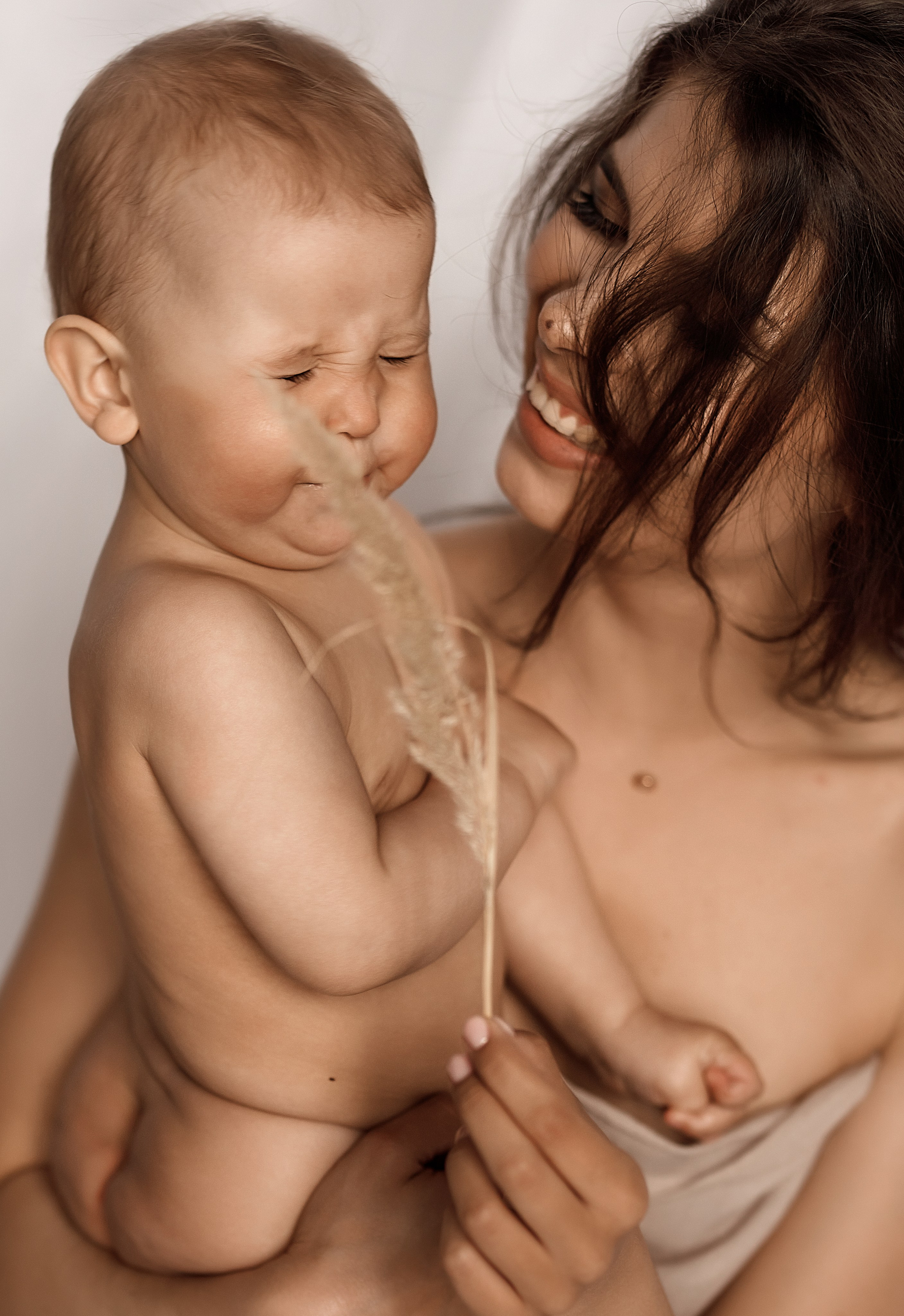 Portafolio de Fotografía Mamá y Yo – Natasha Reev. Natasha Reev Fotógrafa de maternidad en Los Ángeles