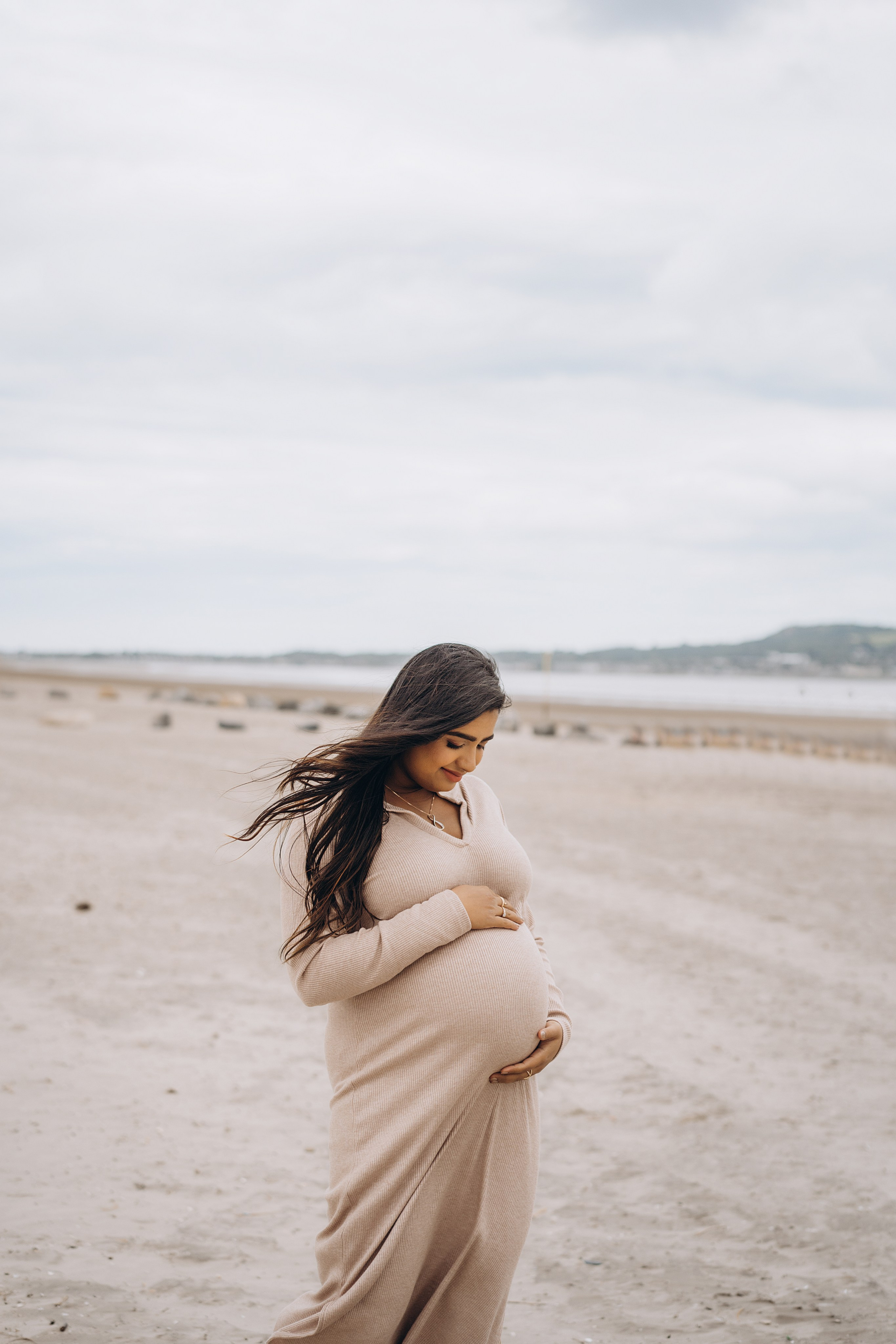 Meera: Bull island. Maternity/Love story/Wedding photographer