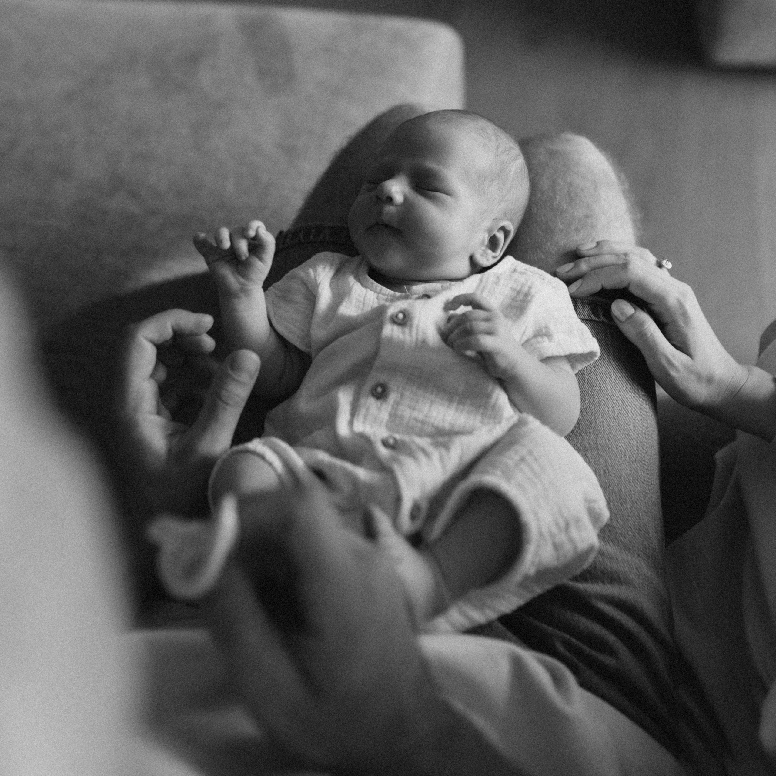 Lifestyle newborn fotosesija | HOME. Vestuvių ir šeimų fotografė Lena Bondarenko / belove photo