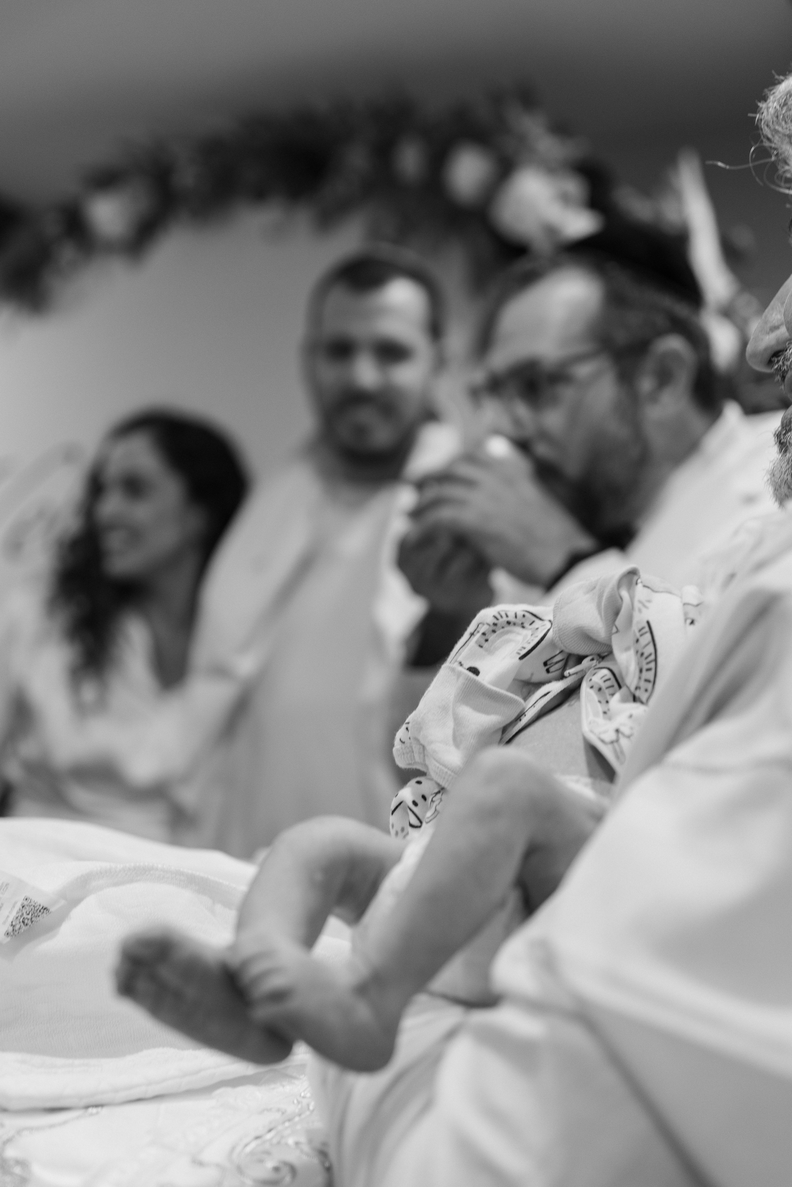 Brit Milah: A Sacred Covenant Ceremony. Portrait, family, maternity & wedding photography & videography in SoCal Kseni Vibe