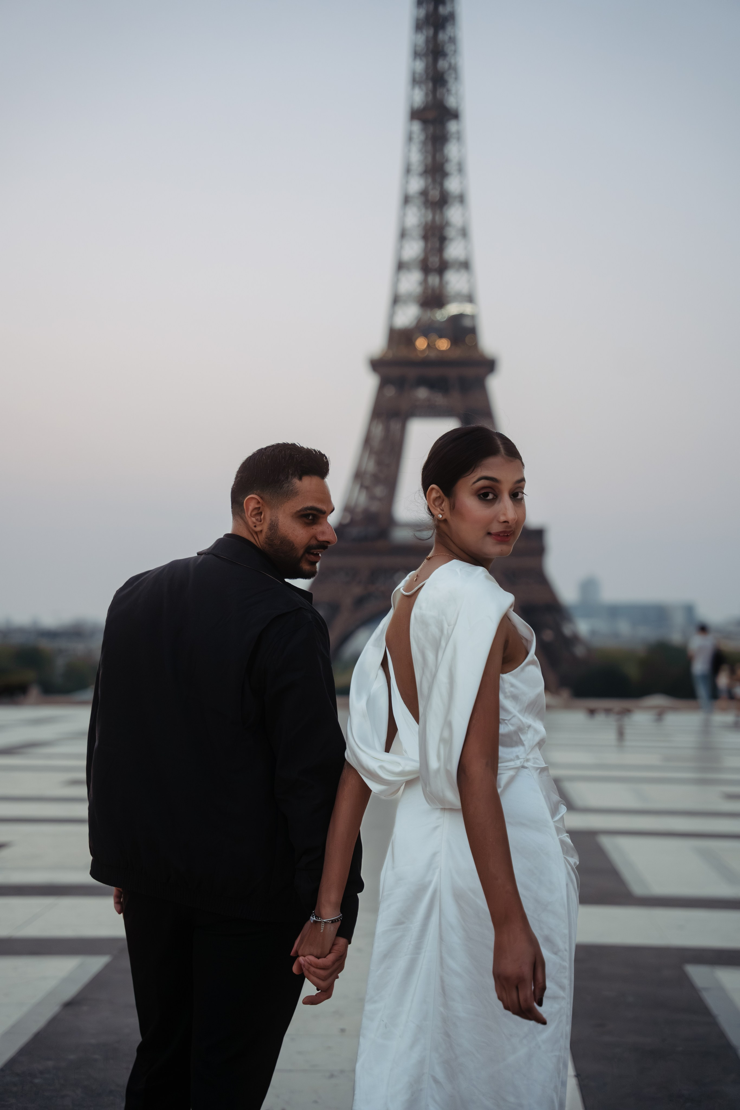 Guneet & Sukhy in Paris. Paris photographer — Polina Osipova