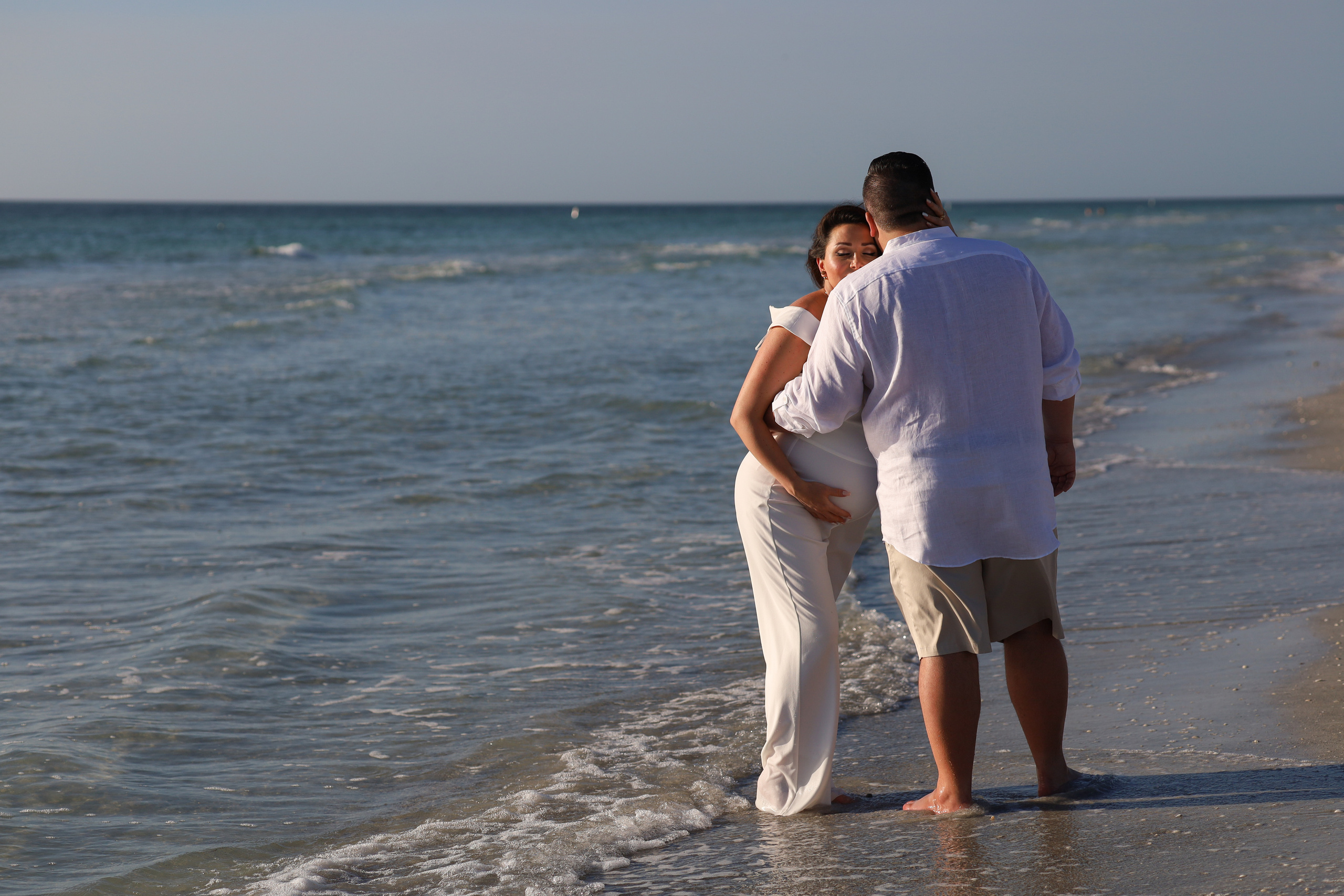 Pregnancy photo shoot on the beach, at sunset, Tampa, Florida