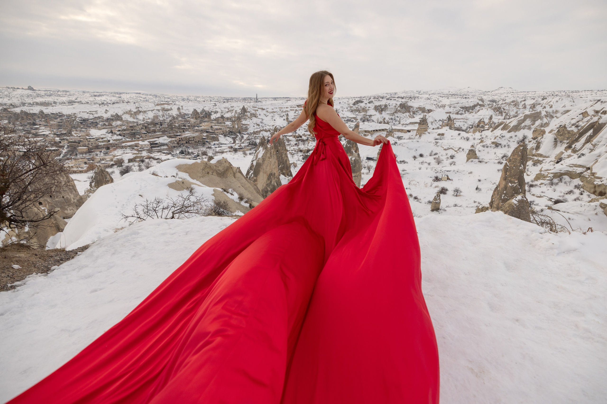 Dina. Julia Ganch I Fashion Wedding Photography I Cappadocia Turkey