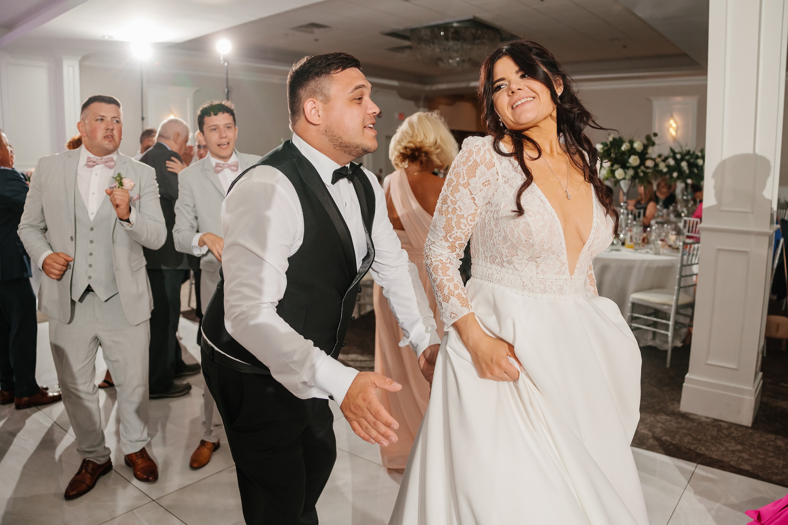 31.08.2024 Wedding. Wedding family event photographer in Chicago Nick Yushevich