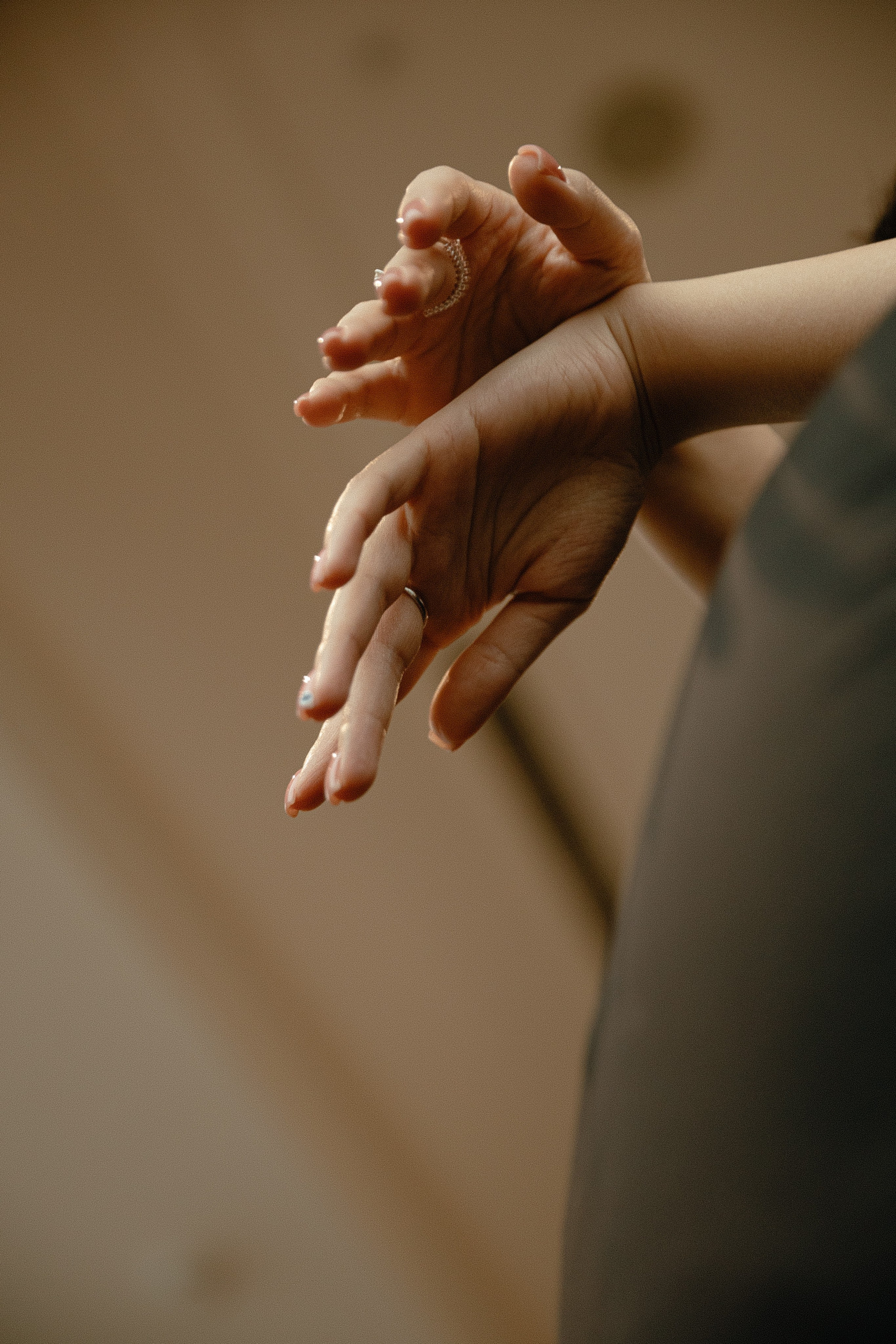 Саидамирхон и Азизахон. Главная