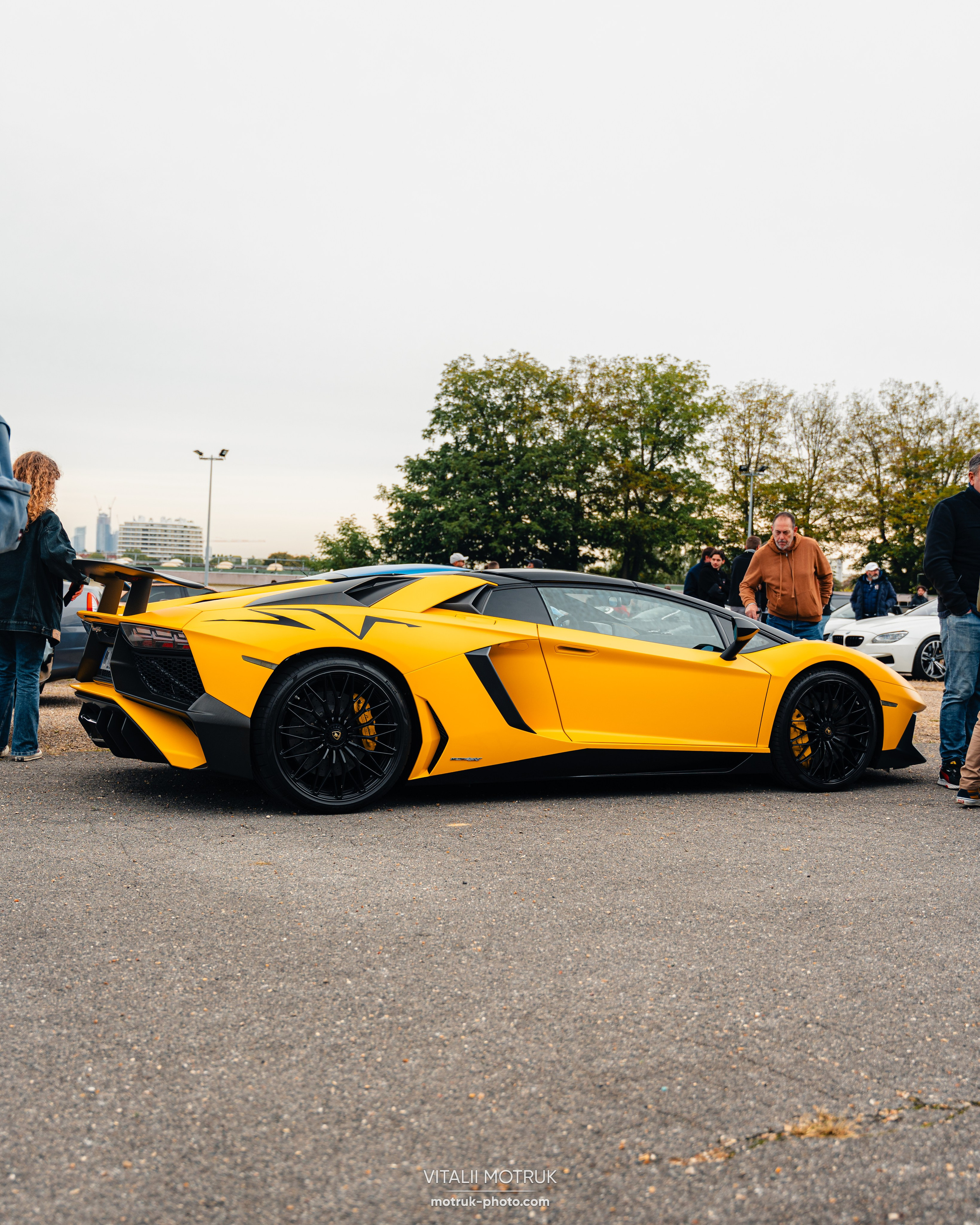 Cars and Coffee 29 septembre 2024. Photographe de voitures à Paris — Vitalii Motruk