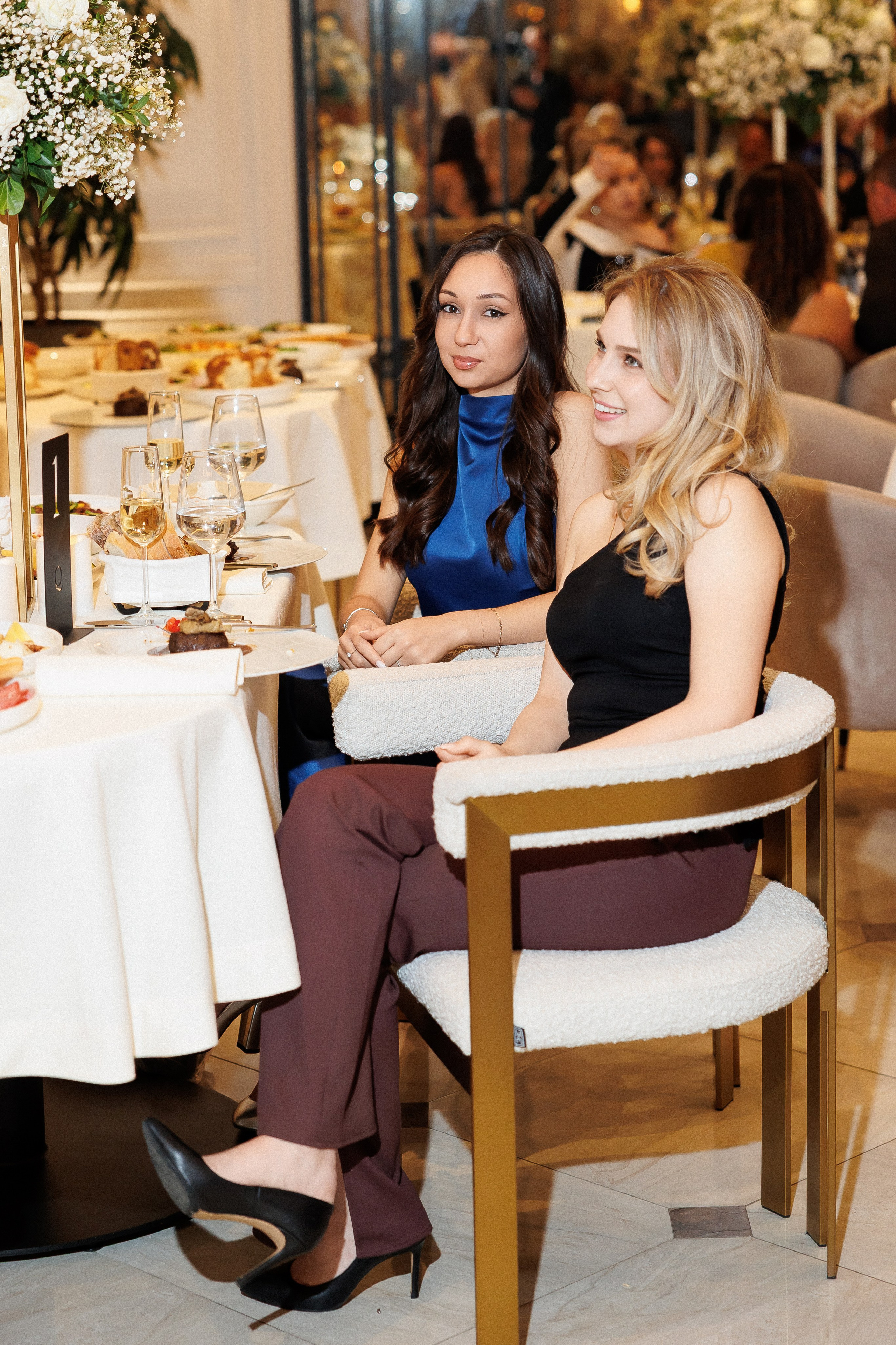 Serghei & Erica — Queen Residence. Servicii Foto și Video 067188353