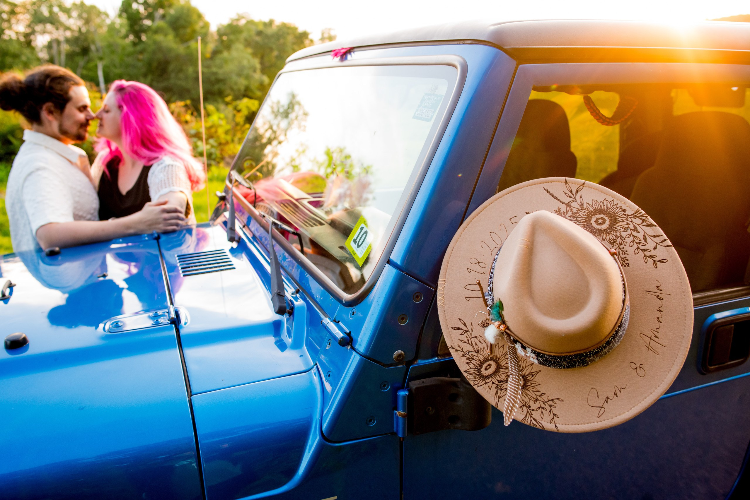 A blue Jeep, a Sunset, and a Love Story: Amanda & Sam’s Engagement Session in Medfield, MA. Wedding photographer in Orlando, Boston & New York Anderson Marques