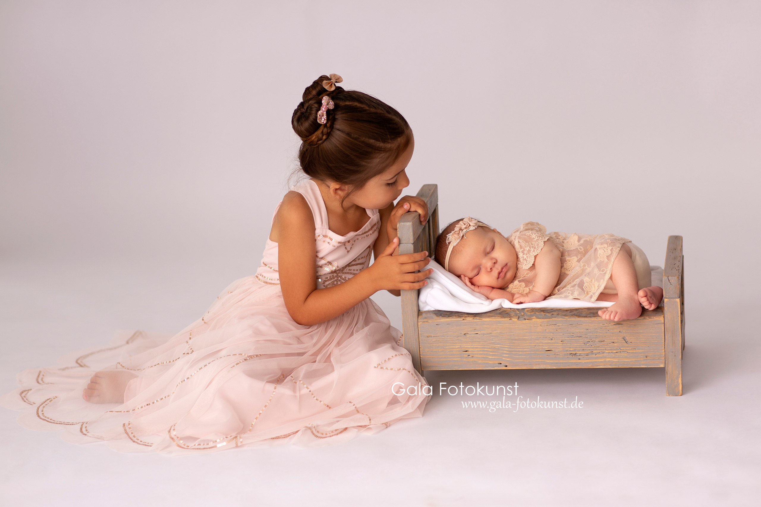 Neugeborene. Neugeborenen, Familien, Geschwister Fotografin aus Delmenhorst