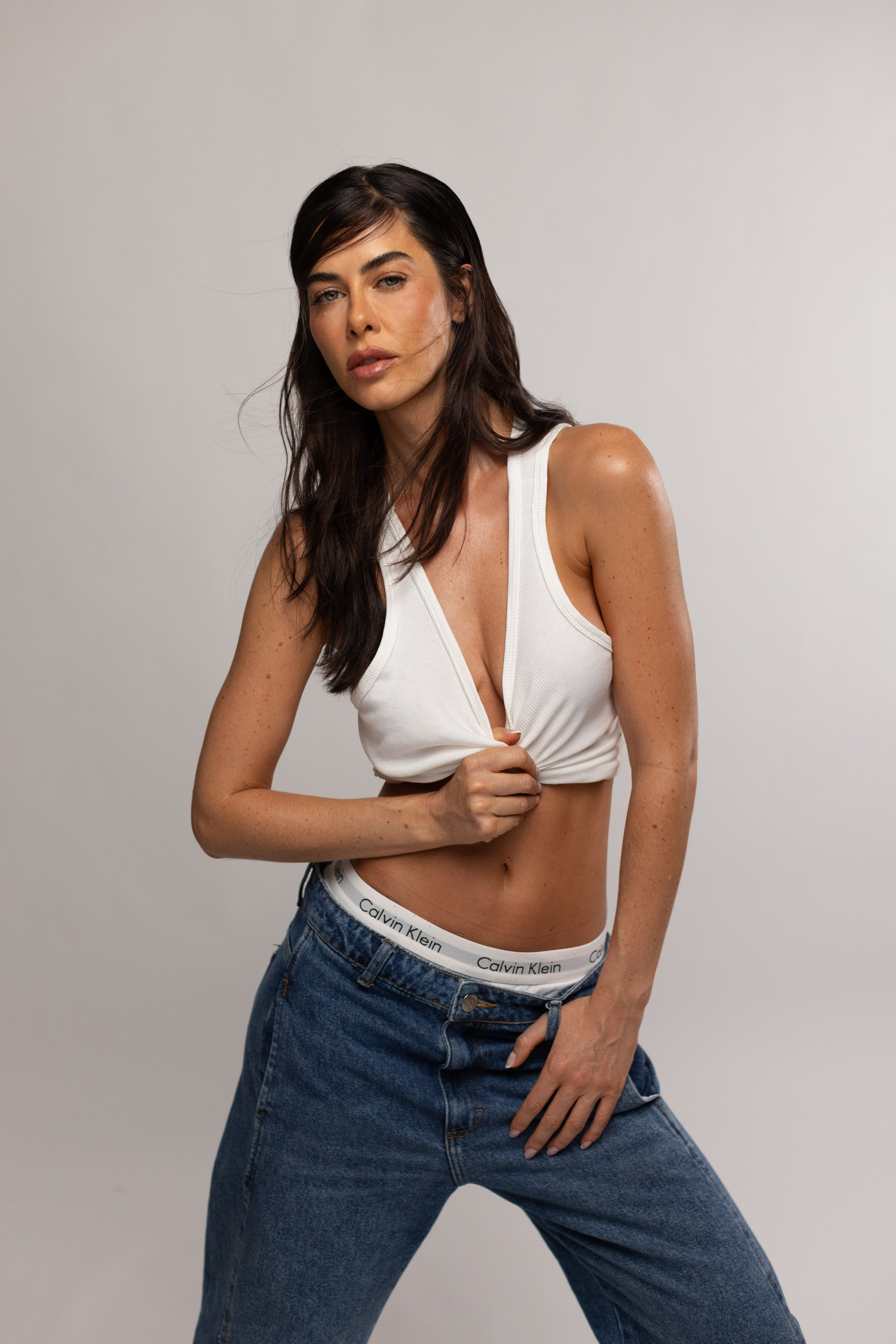 RETOUCHING. ESTUDIO DOZE