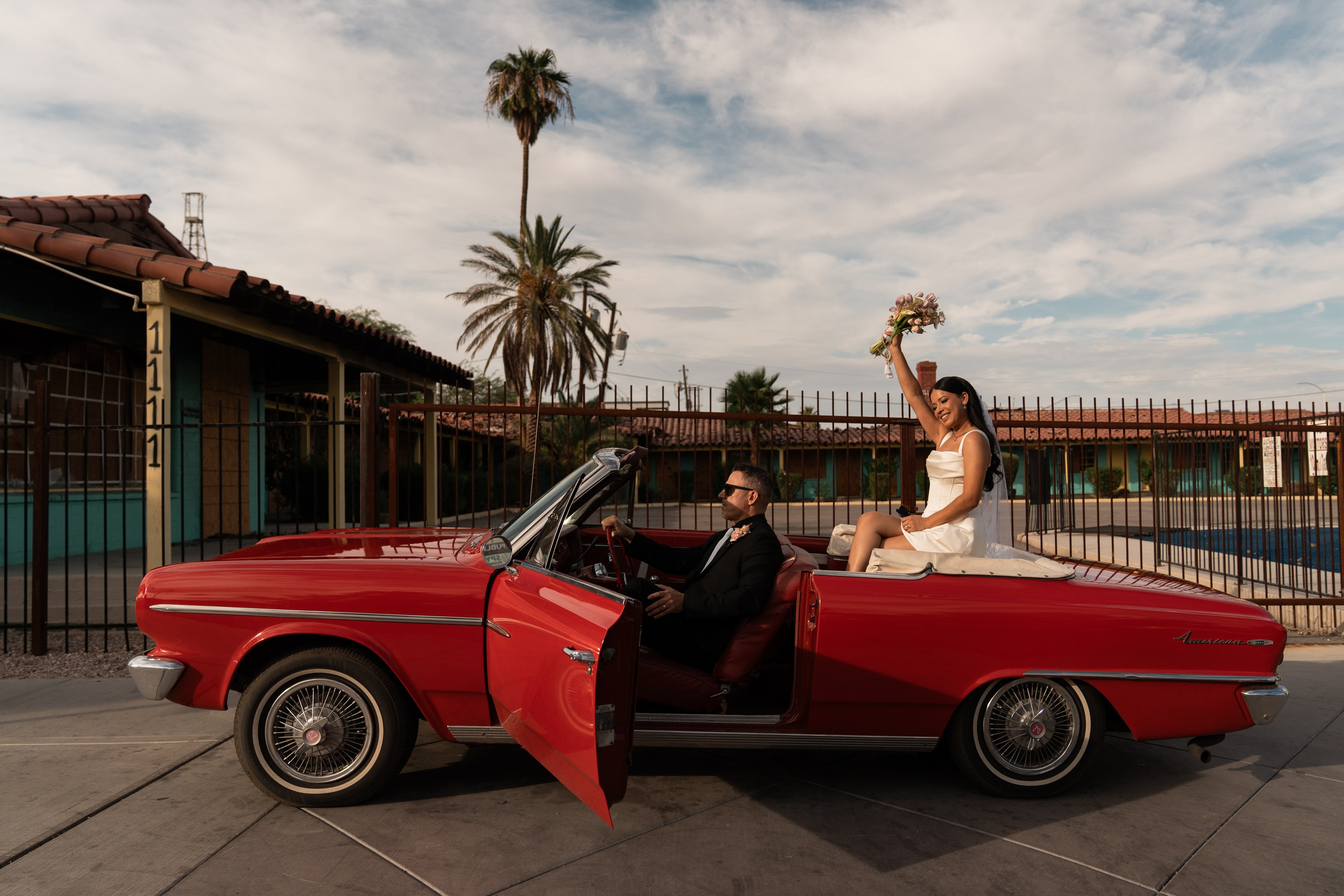Stephanie&Ryan. Wedding & elopement photographer Viktoriya Kravtsov. Las Vegas