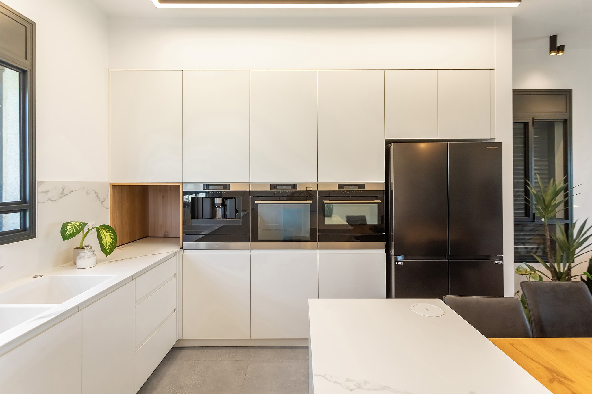 Photographer of property interiors in Israel for Booking and Airbnb