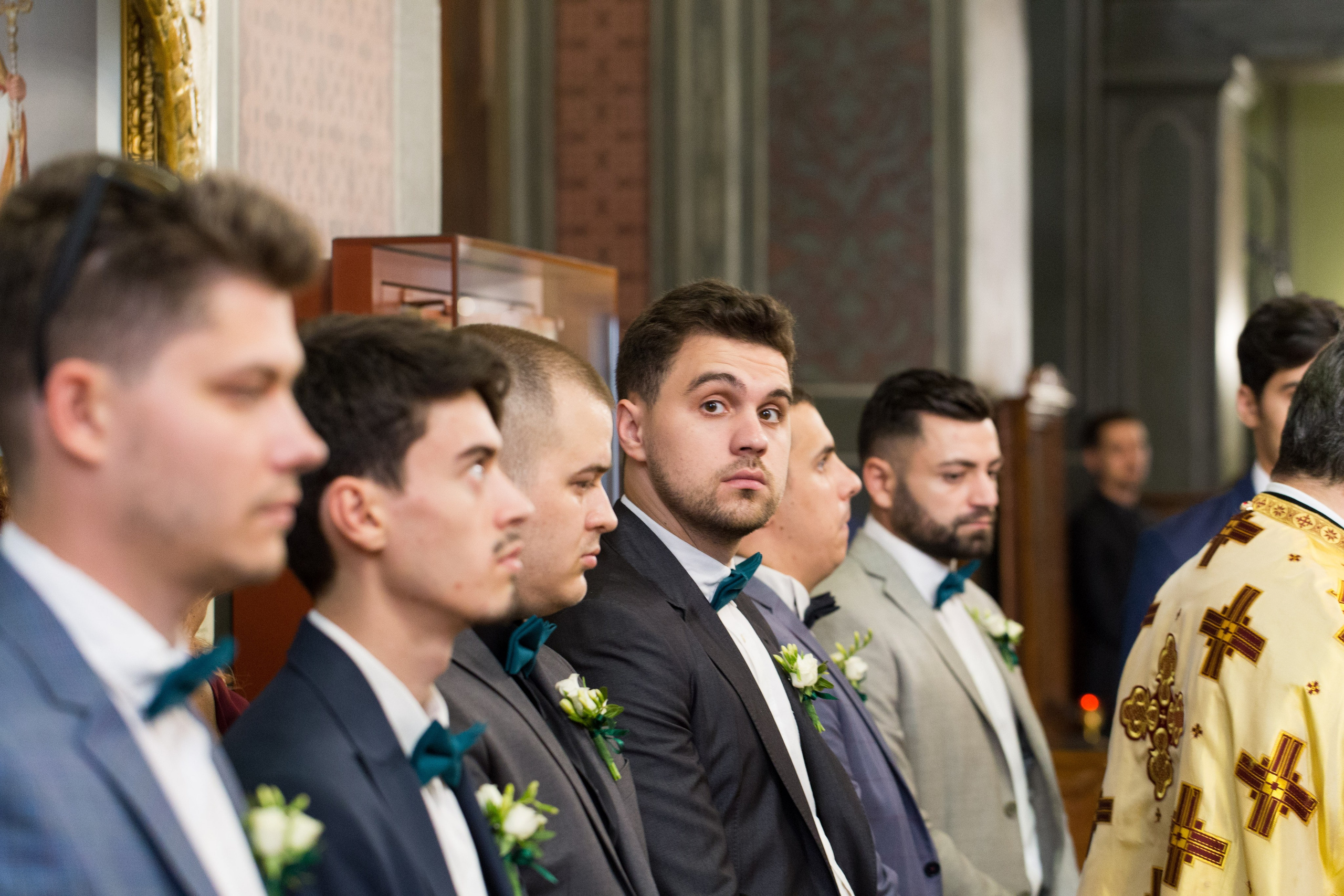 Religious wedding, Bucharest church wedding photographer, bridesmaids photos, groomsmen photos, wedding photos, church wedding photos, bride posing, customs, professional wedding photography