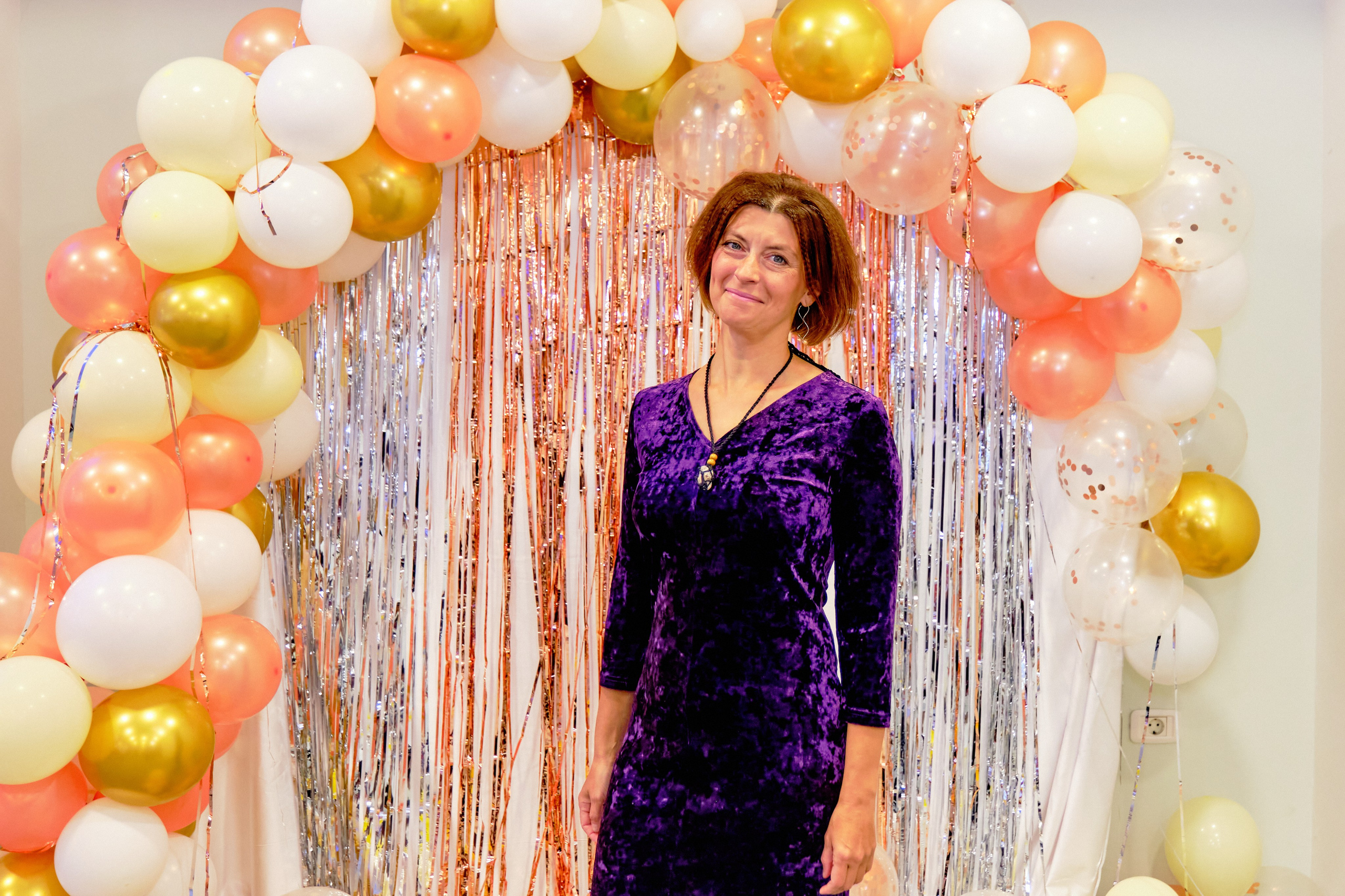 Фоторепортаж з благодійного Новорічного балу у Чорногорії. Портретний фотограф Альона Новгородцева