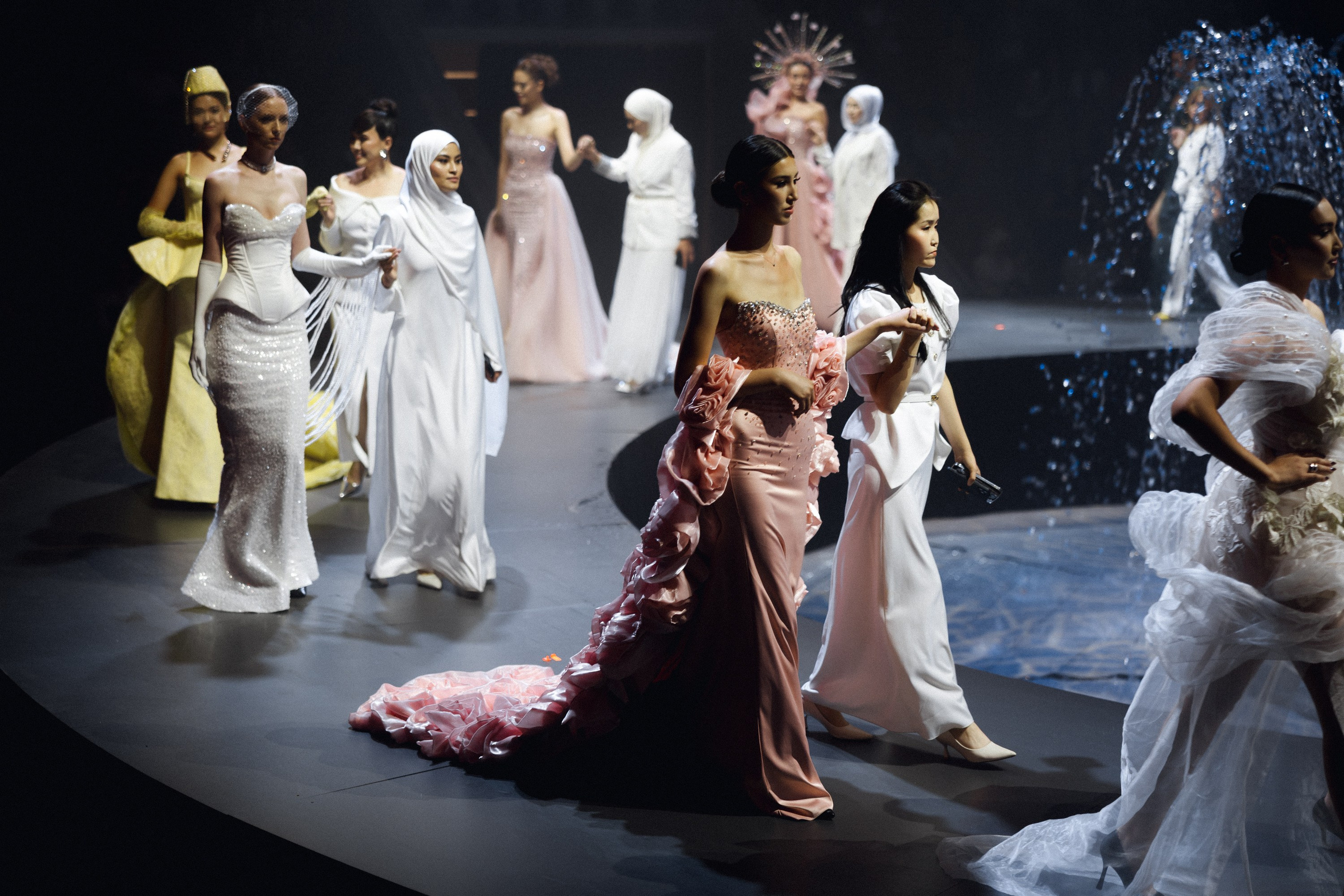 VONAMA CULT SHOW 2025. Азимжан Нуритдинходжаев — свадебный фотограф