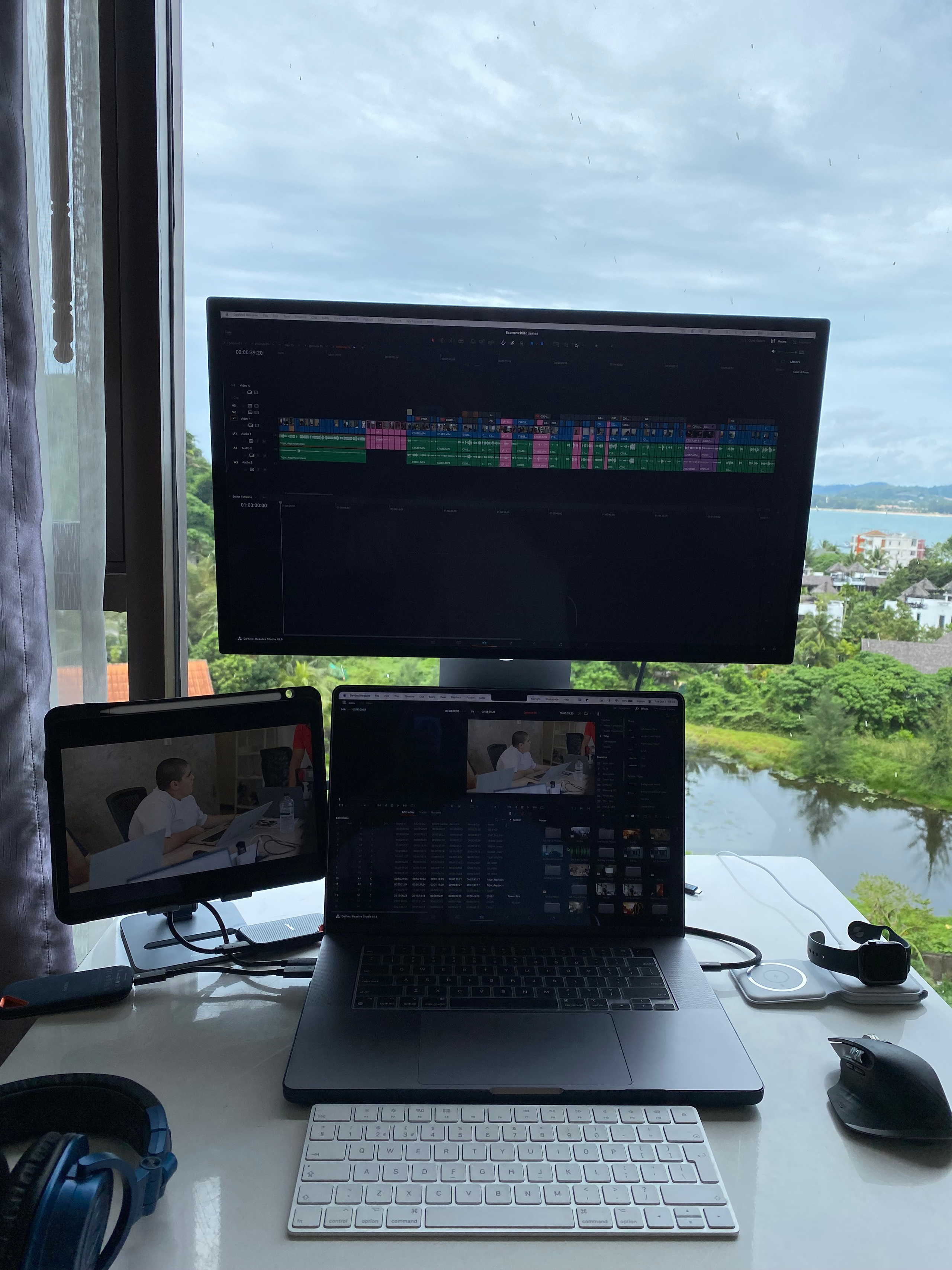 Предложения. Брахим — фотограф