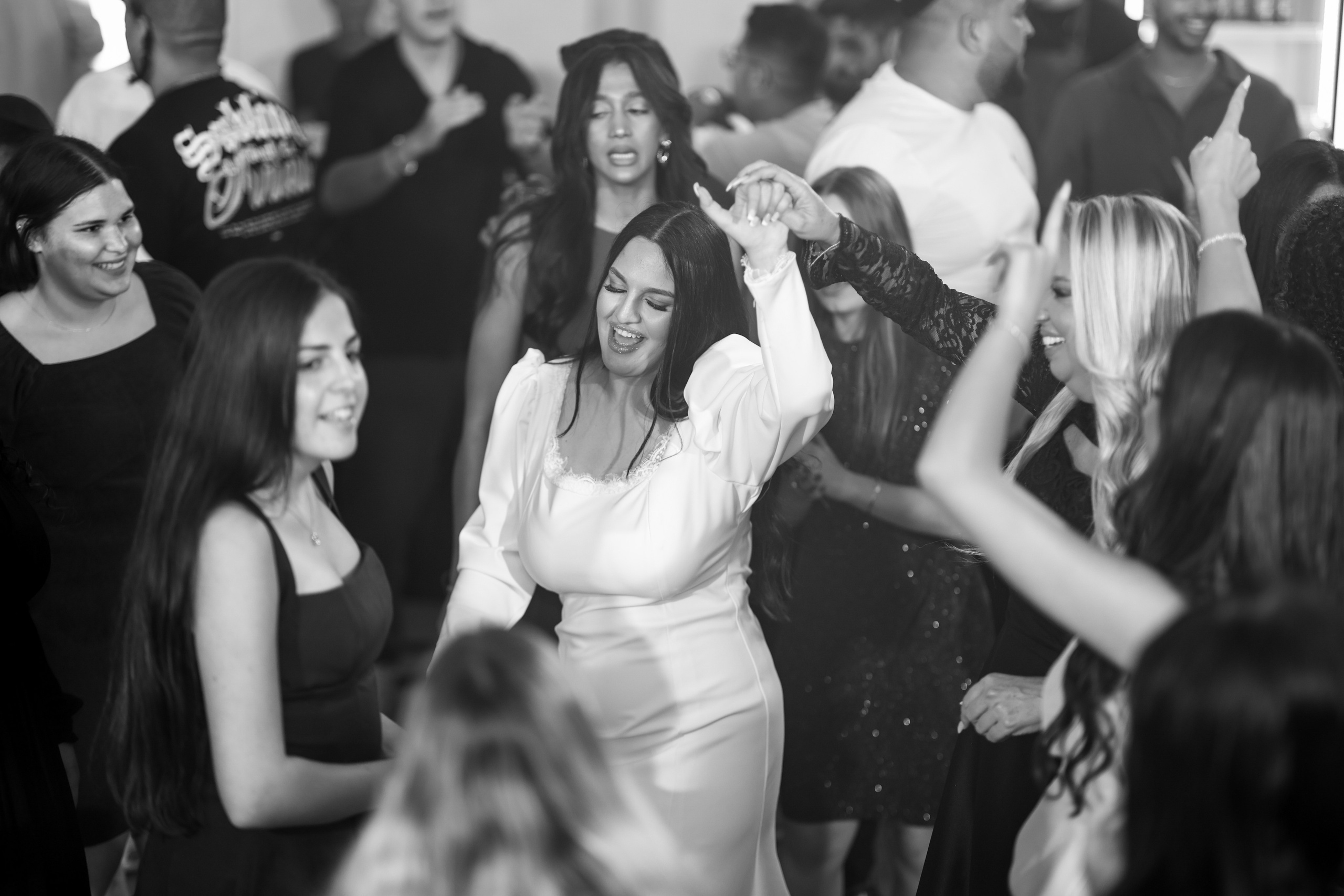 L & A. משה מנשה צלם חתונות