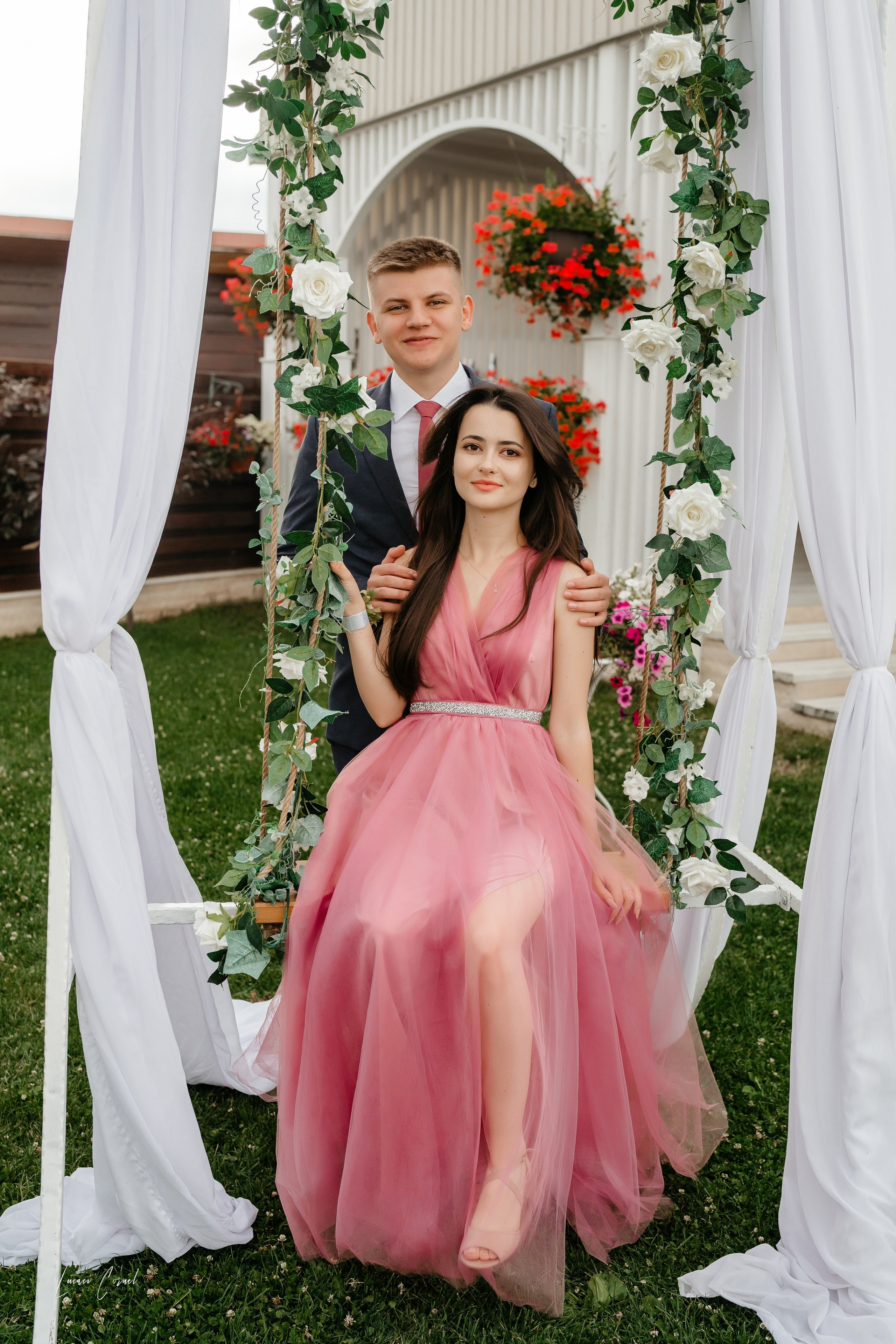 Luiza & Bogdan – Poveste vizuală. Fotograf de nuntă, corporate, botezuri, majorate și aniversări Roman, Lucaci Cornel