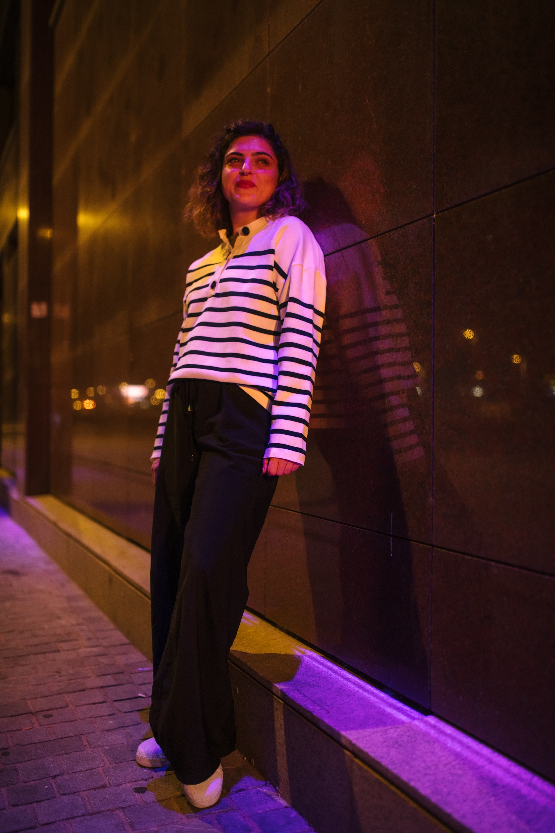 NIGHT CITY. Anastasiia Antoniuk portrait, family and couple photographer, Portugal