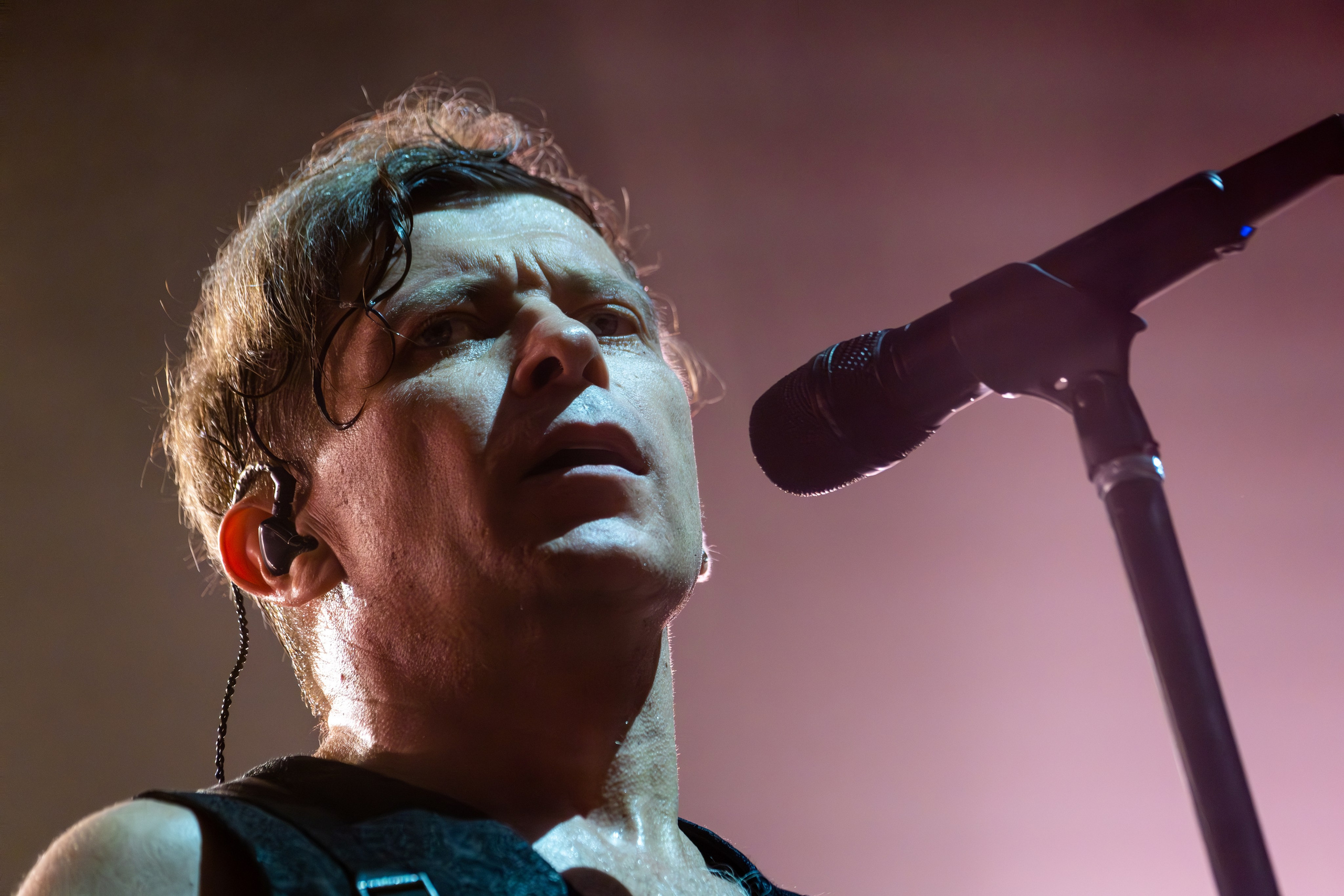 B-2. Reportage concert portrait photography in the San Francisco Bay Area