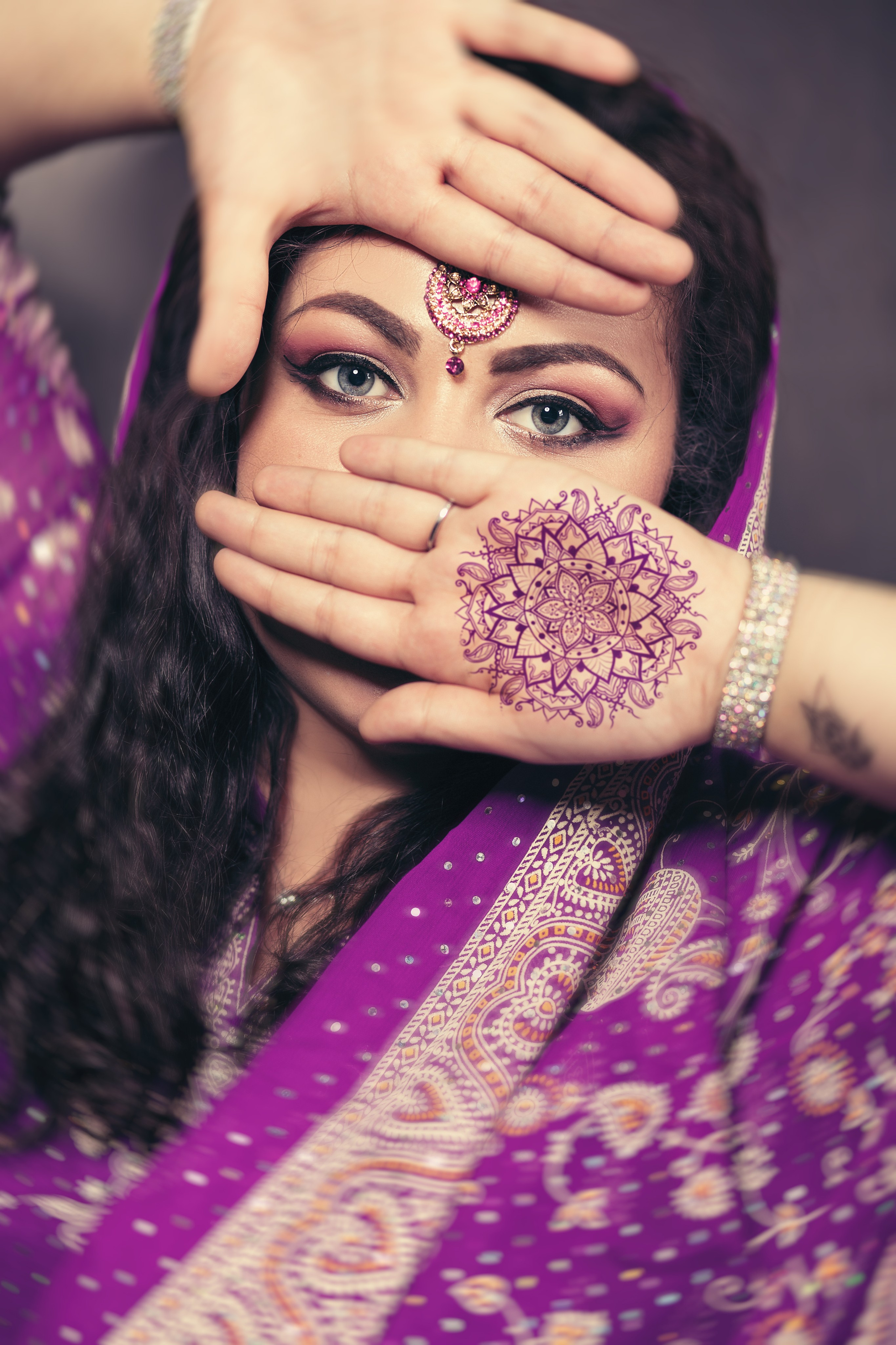 Creative. Photographer Anya Goldenberg. Works in Reading and surrounding areas