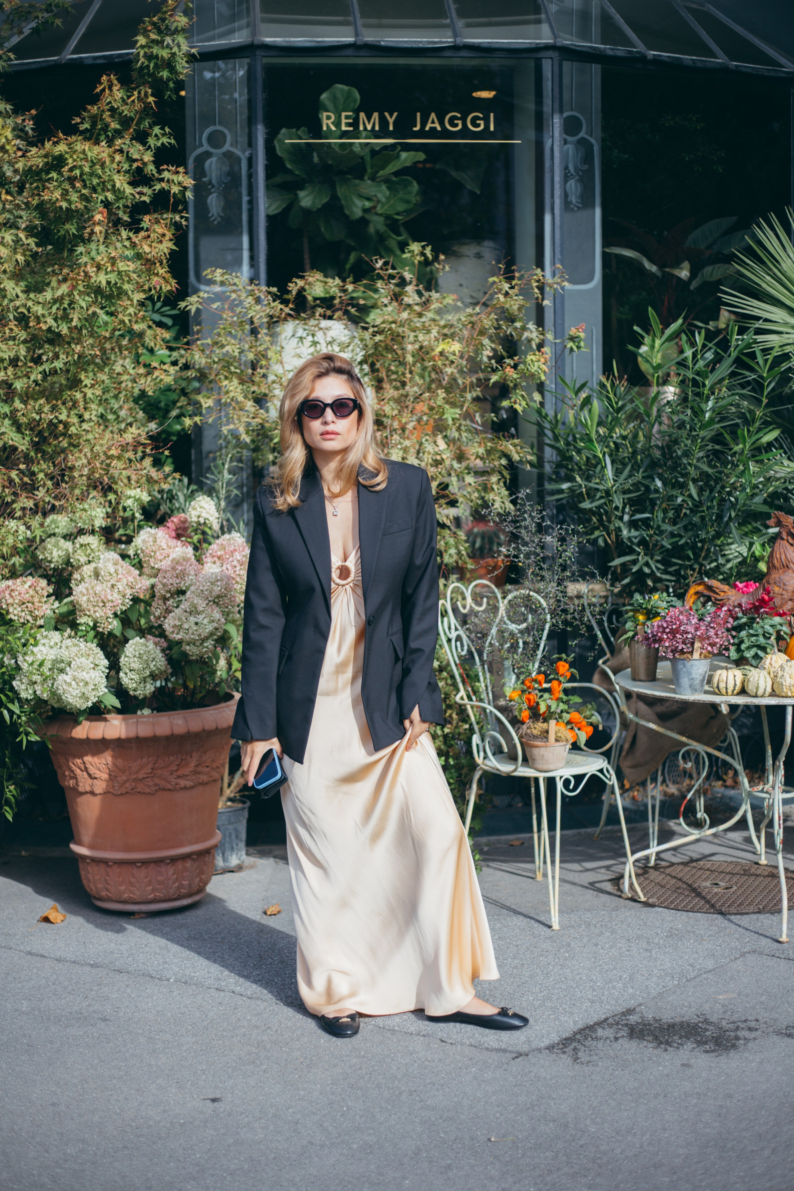 Street style photo shoot in Lausanne. Social media agency|Corporate photography|Lausanne|Geneva|Switzerland