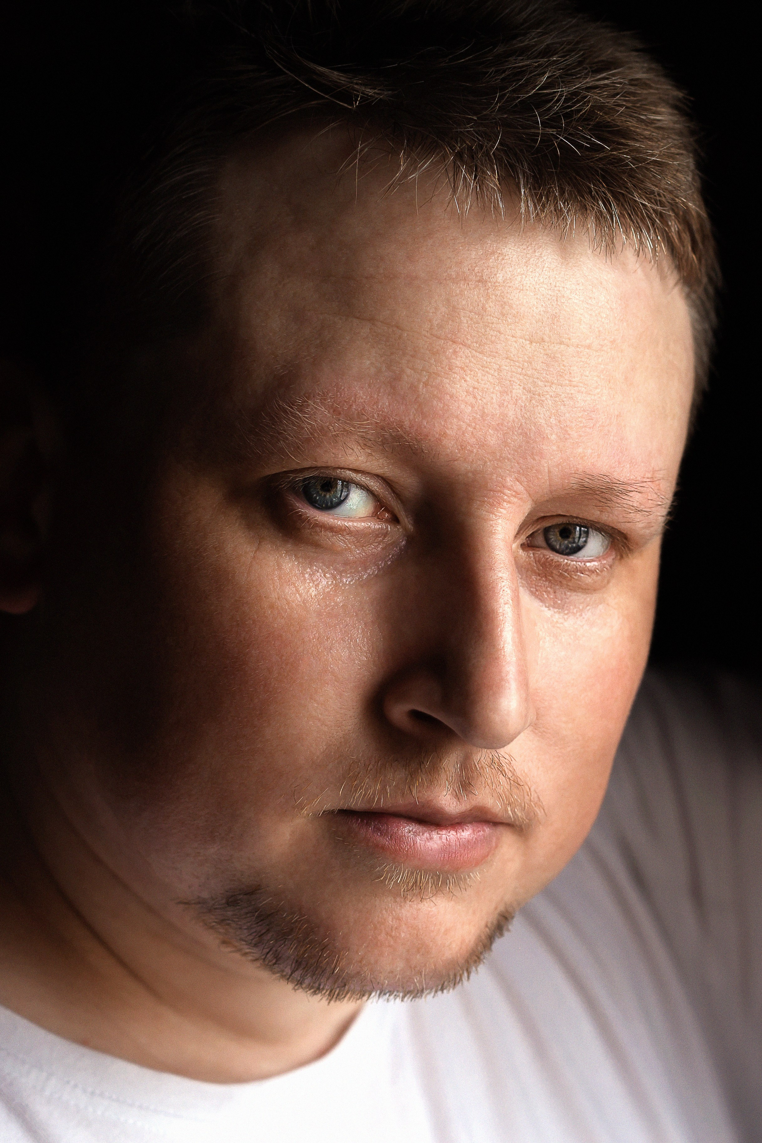 Мужские портреты. Лаборатория искусства в Челябинске: фотограф Окулов Валентин