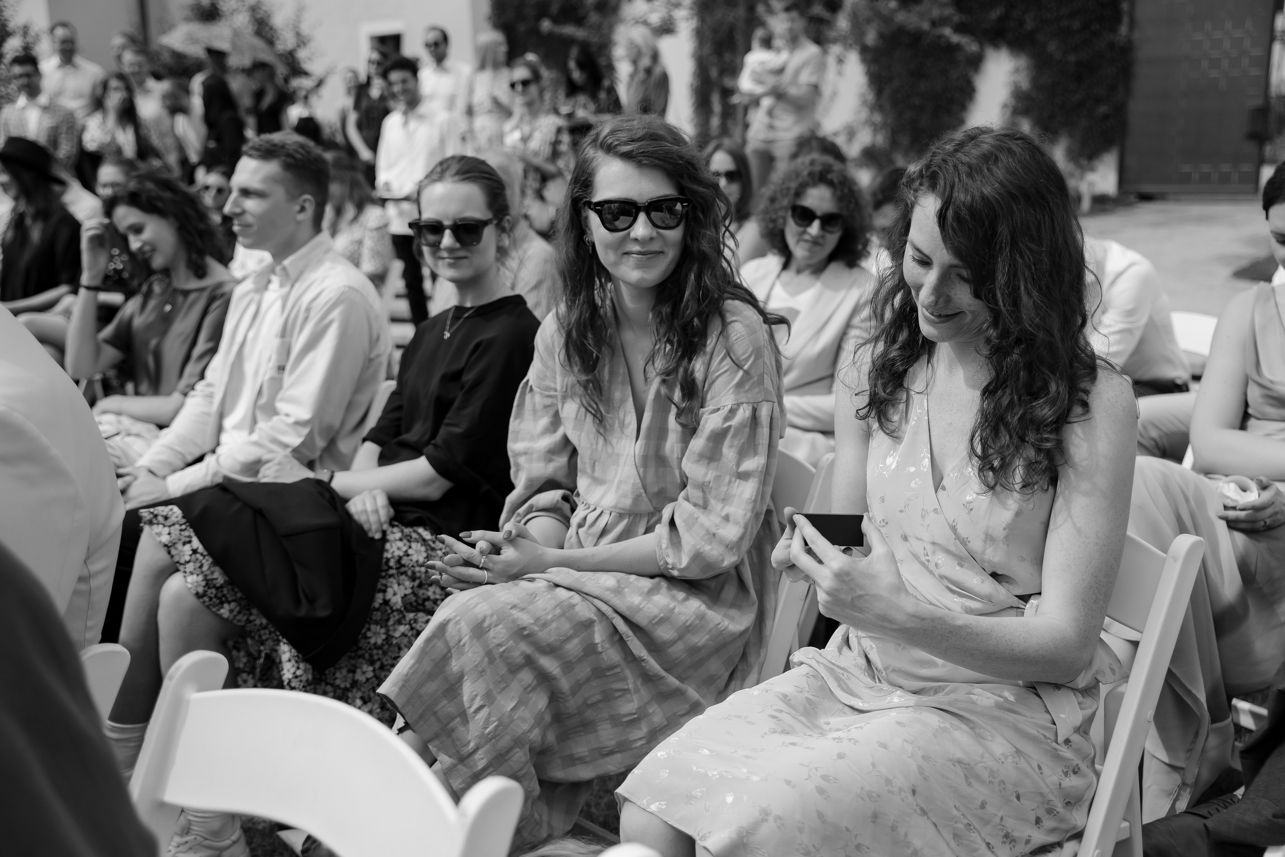 Giedrė ir Karolis | vestuvės Bokšto skvere. Vestuvių fotografe Lietuvoje ir Italijoje — Ana Stočkūnė