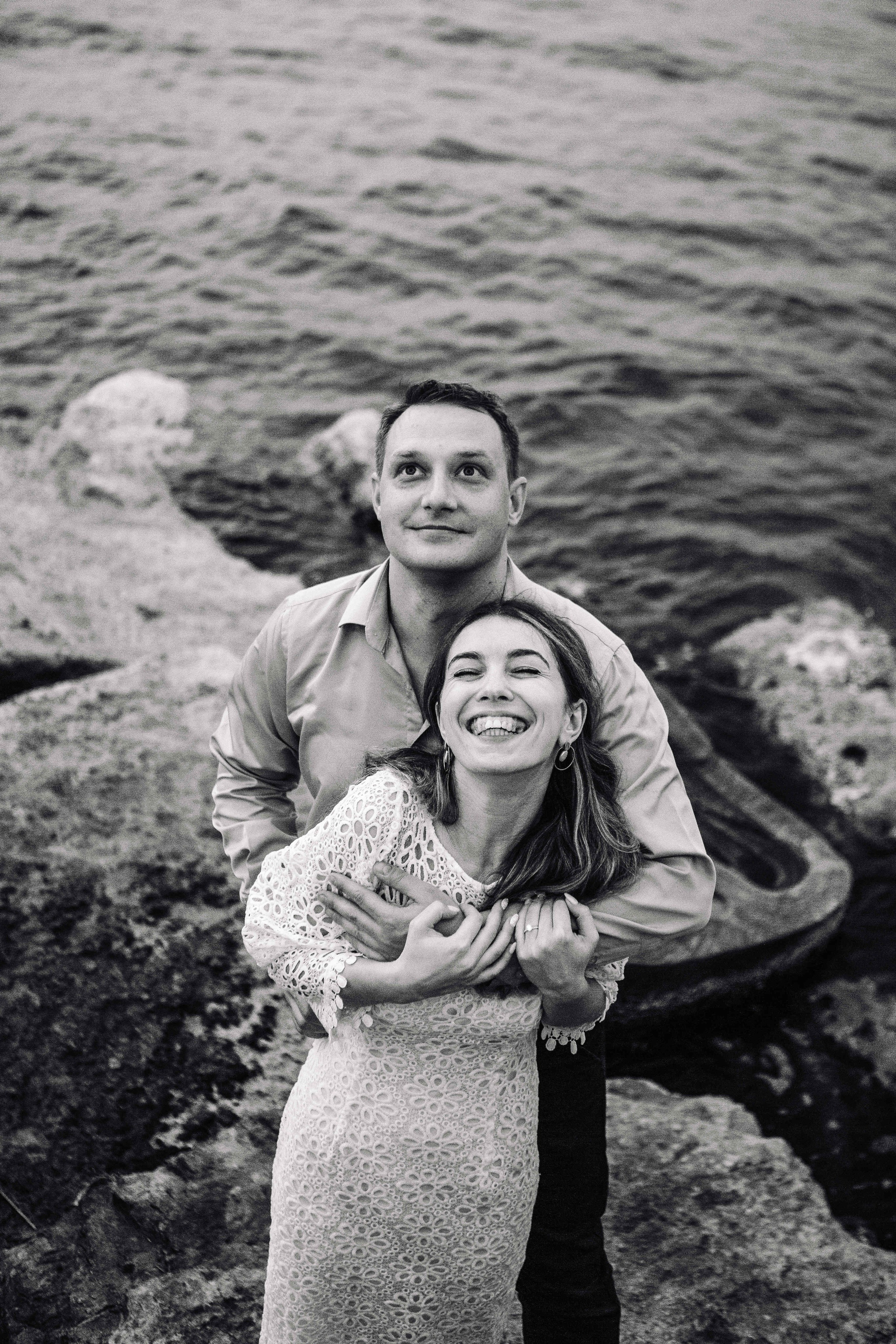 LOVERS IN JAFFO. PHOTOGRAPHER IN ISRAEL