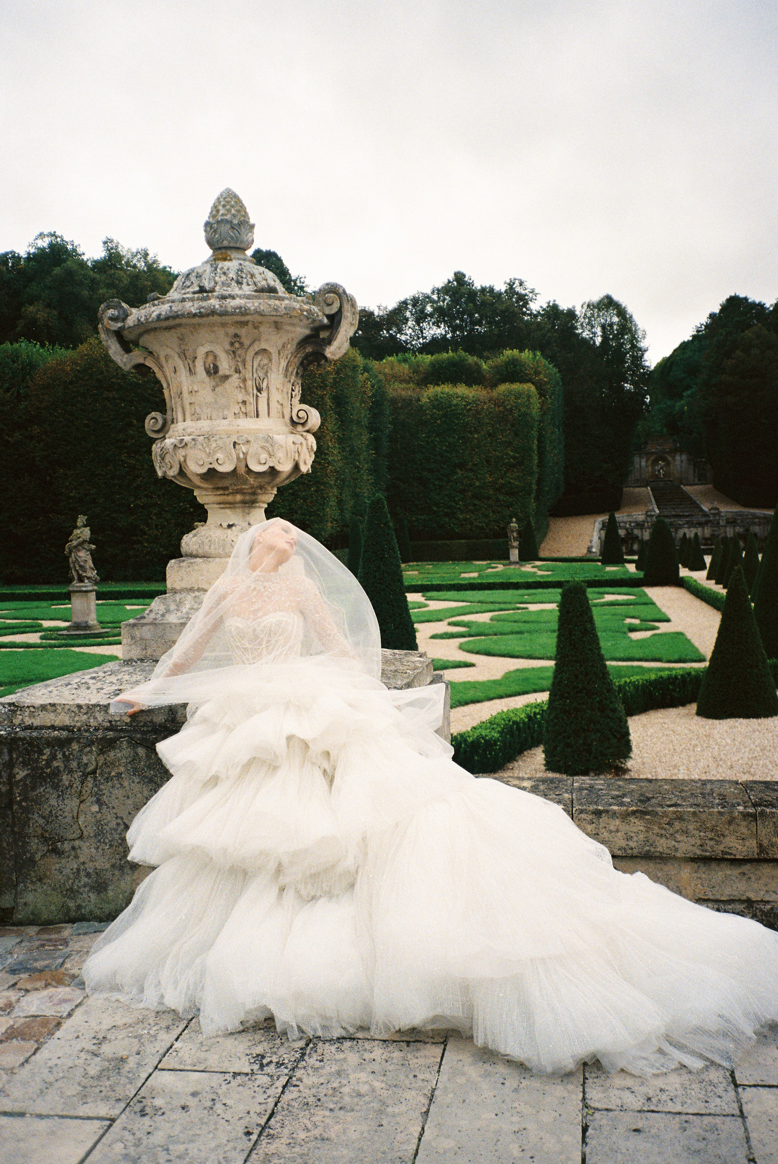 A luxury wedding at Chateau de Villette, just 40 minutes from Paris, captured entirely on film photography