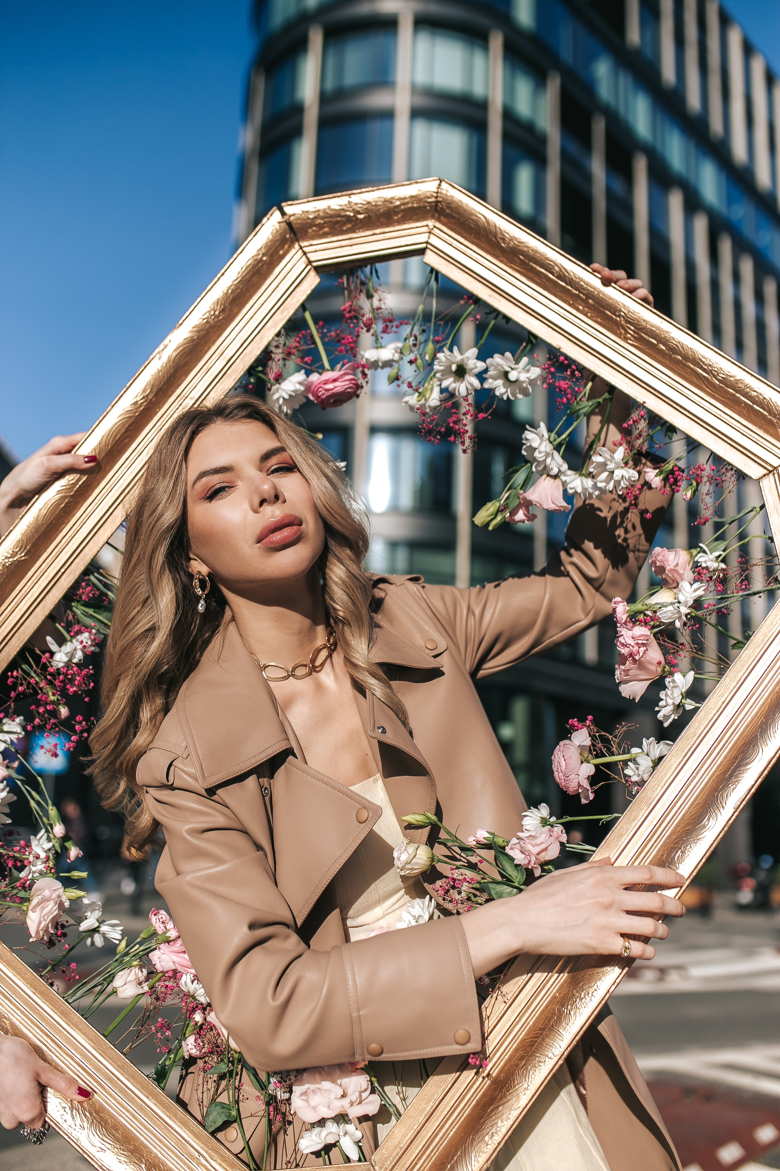 Творческая съемка «Цветущая в городе». Свадебный, семейный и индивидуальный фотограф в Варшаве Катя Шибун