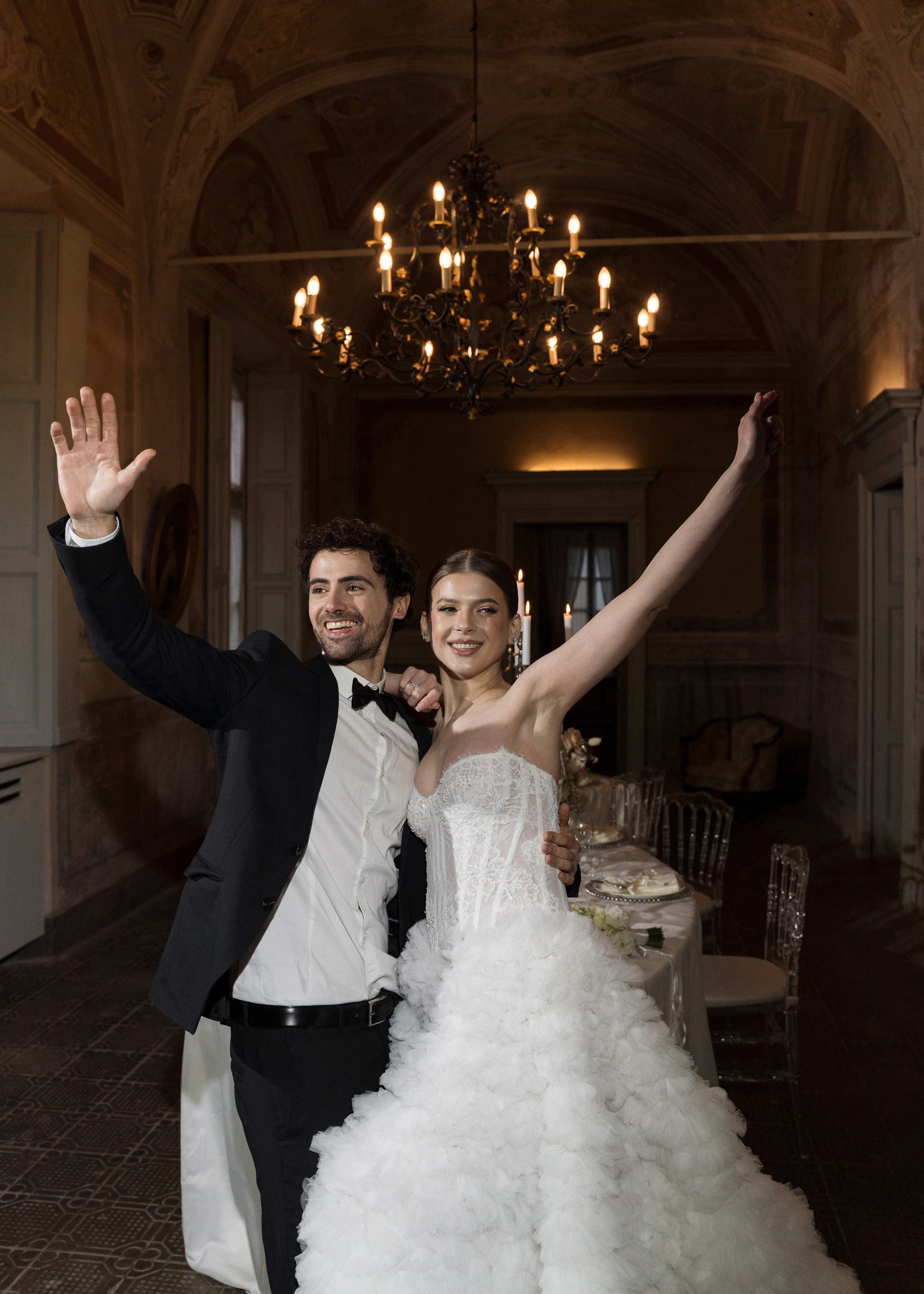 Intimate wedding in Milan. Proposal Photographer in Lake Como