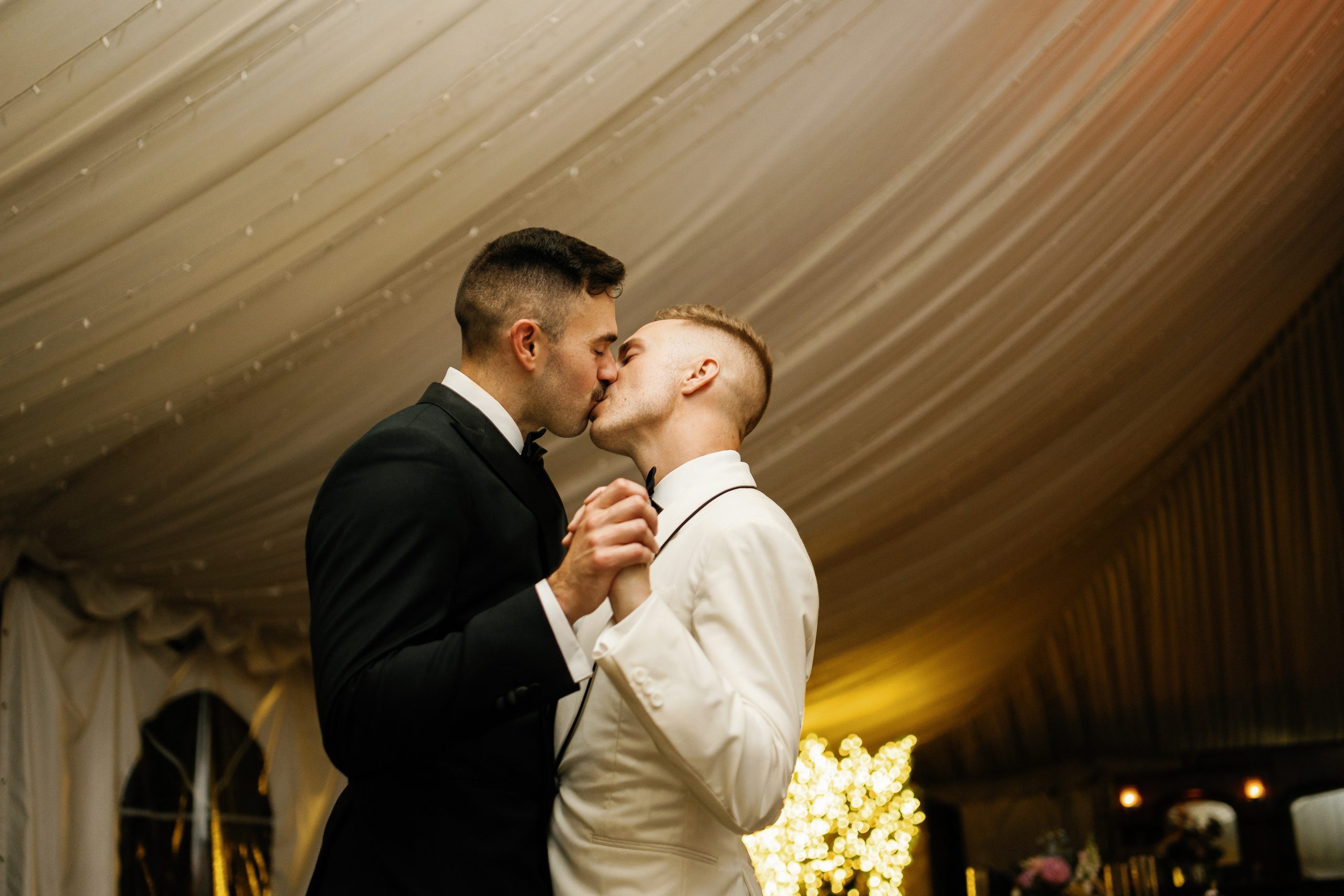 LGBT wedding photographer in California. Wedding Photography & Videography Team in California, Los Angeles, San Francisco, San Diego and Travel