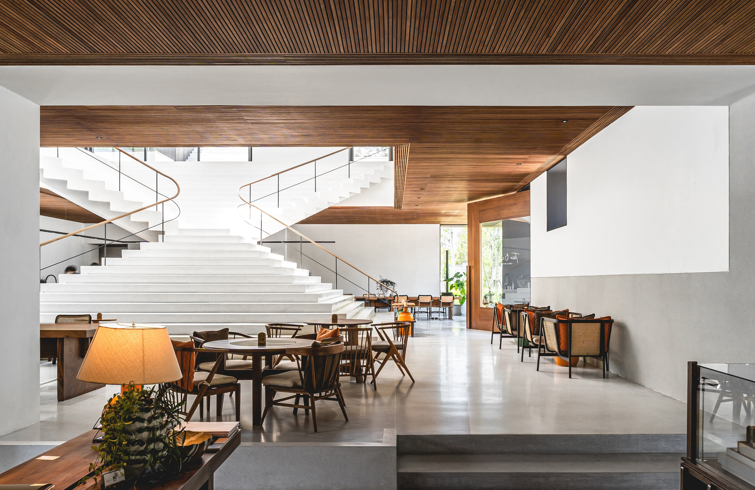 ОБО МНЕ. Фотограф на Пхукете Илья PERELUDE©