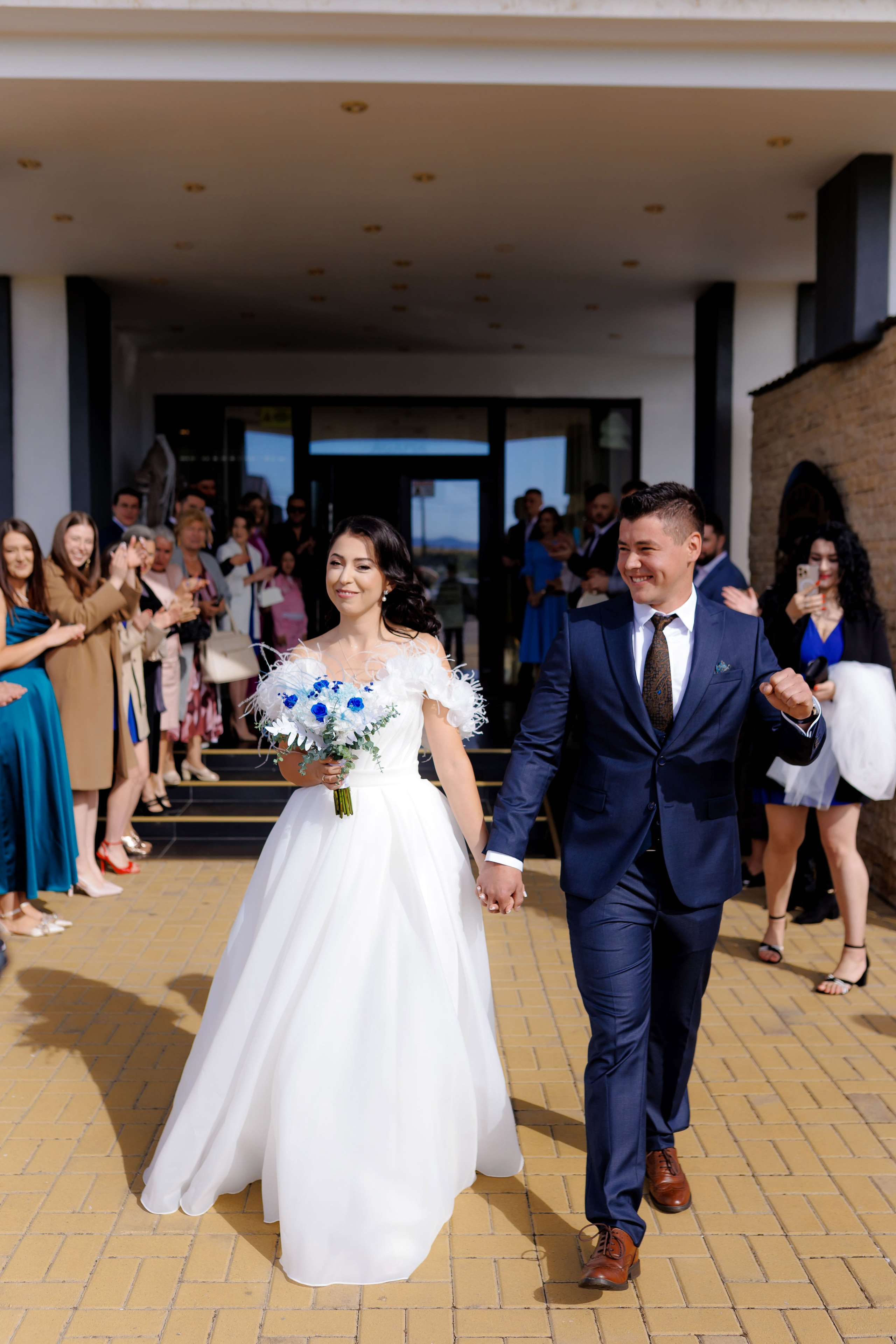 Loredana & Emilian – Ziua Nunții | Videografie - fotografie Botez Suceava, Iași, Botoșani. Servicii foto-video profesionale, pentru momente de neuitat