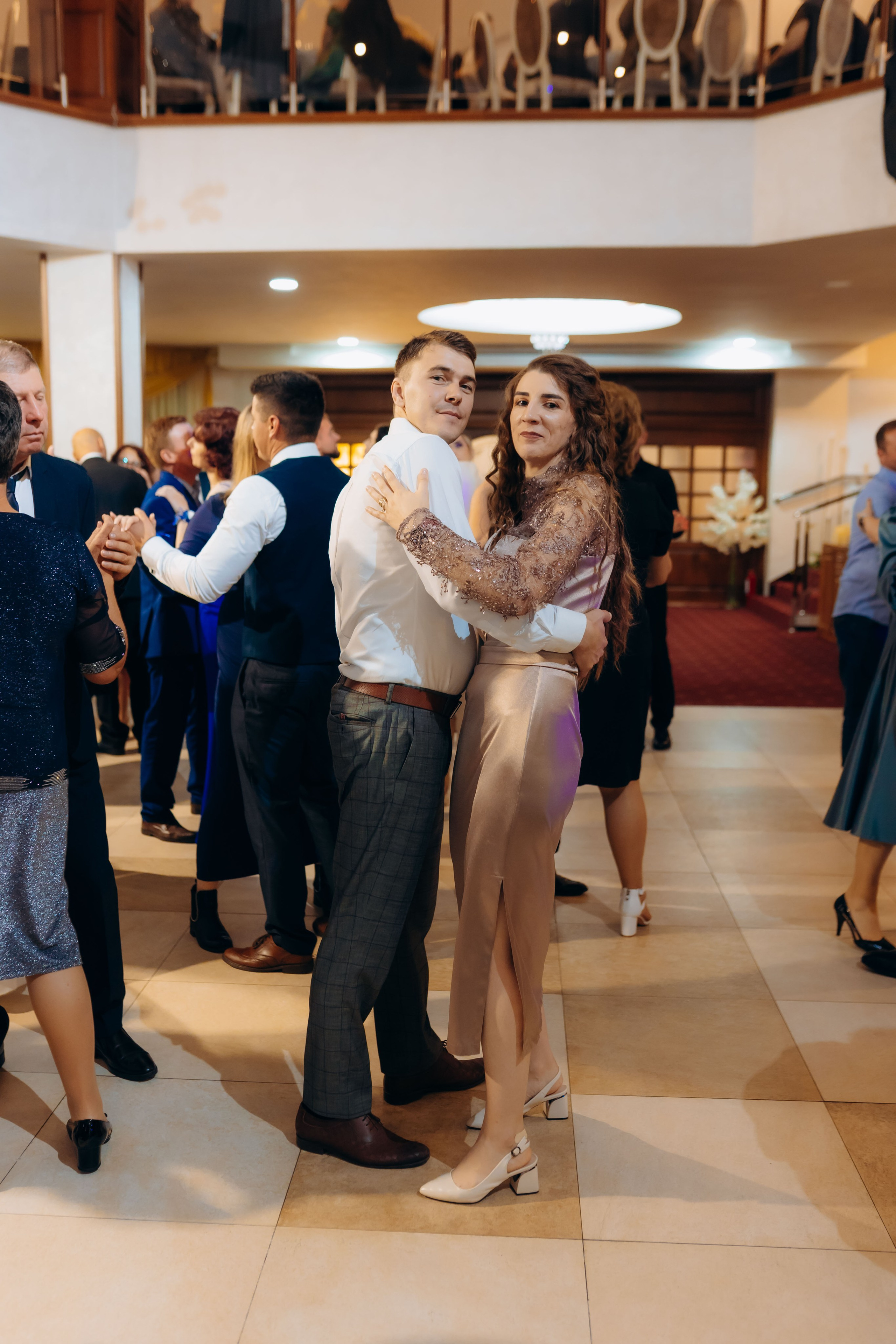 Loredana & Emilian – Ziua Nunții | Videografie - fotografie Botez Suceava, Iași, Botoșani. Servicii foto-video profesionale, pentru momente de neuitat