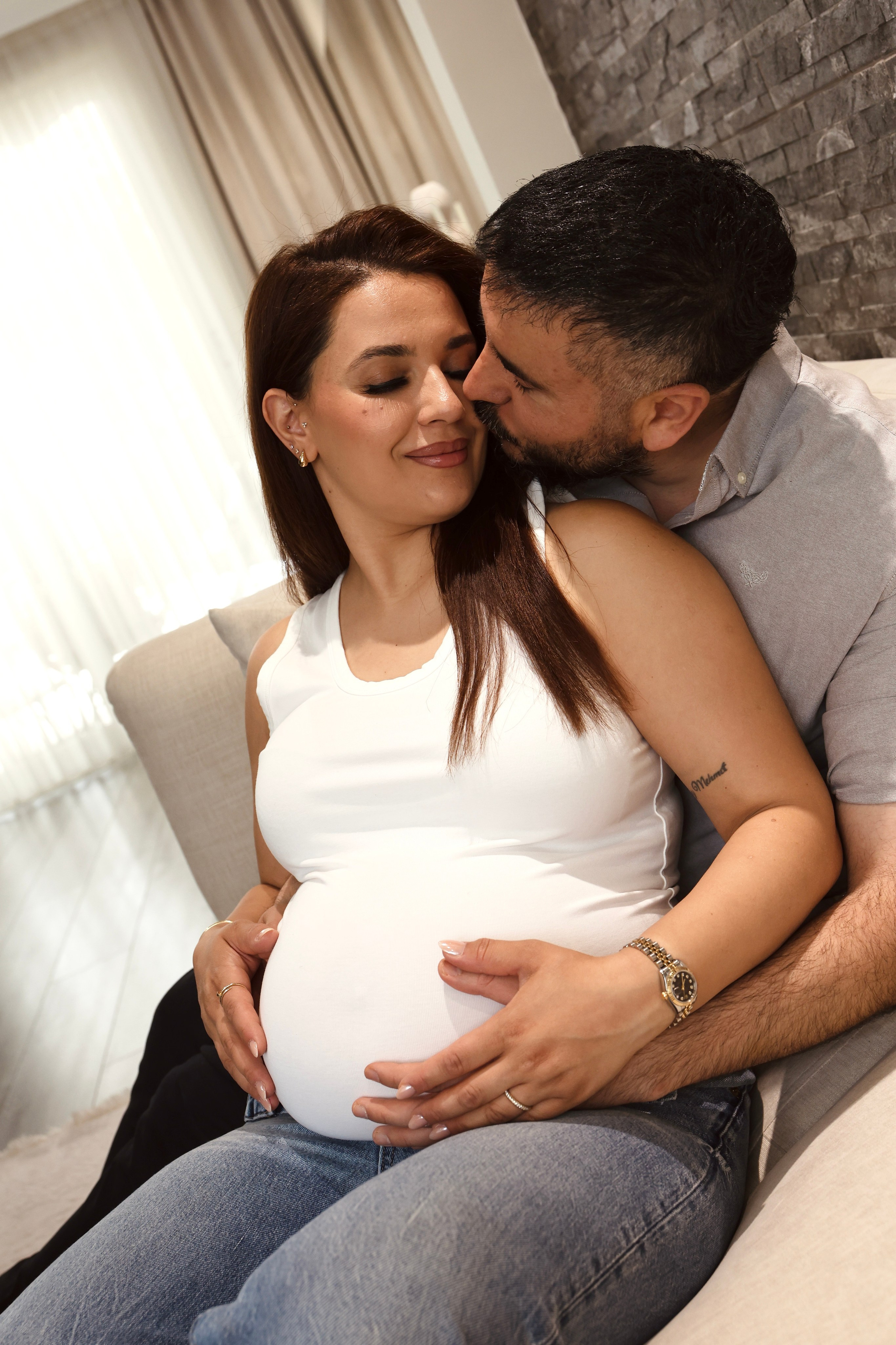 Newborn & Maternity. Egg Theory Studio London creative studio capturing cinematic portraits, brands, families & timeless storytelling
