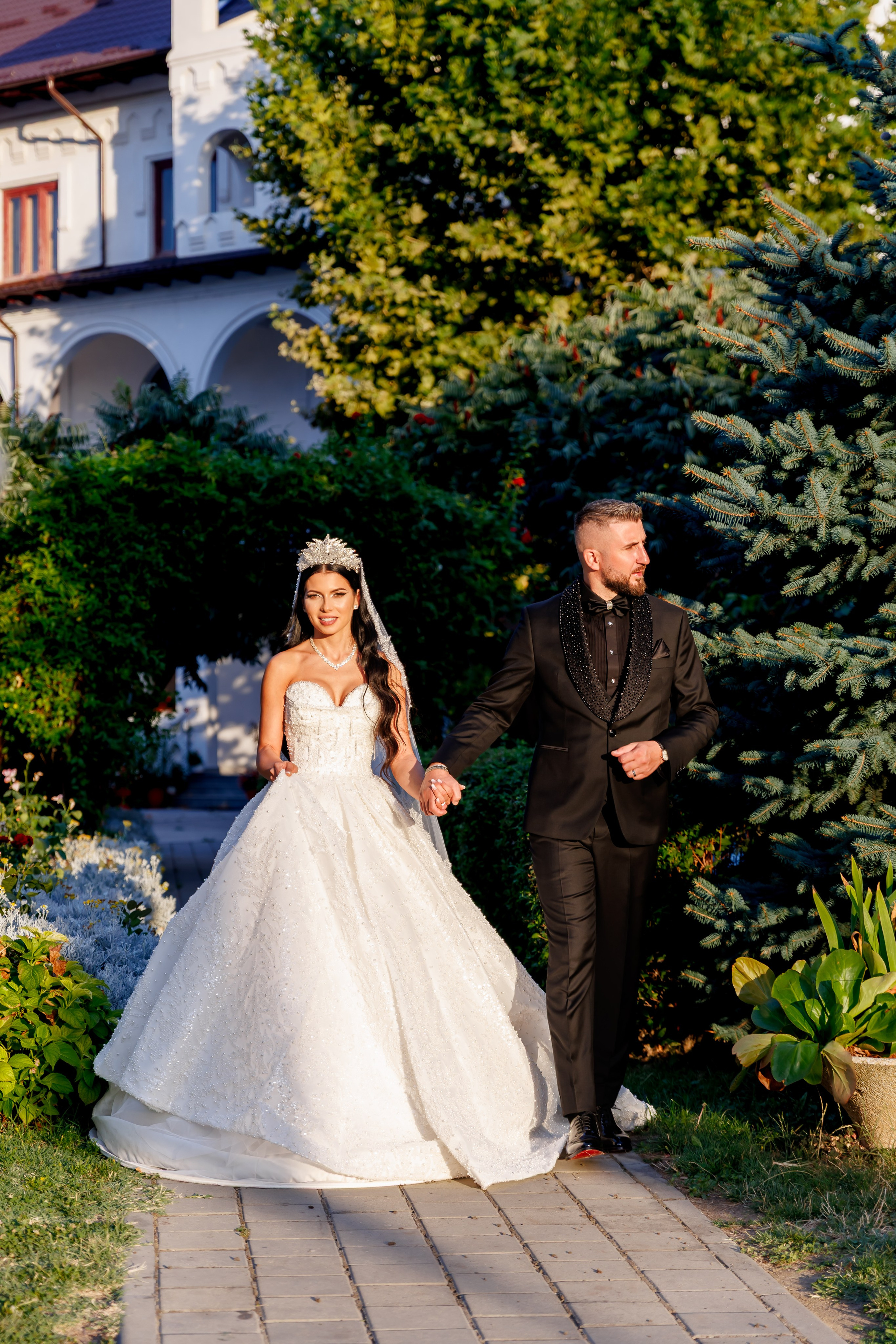 Alina & Razvan - Nuntă Pitești. Fotograf Profesionist Pitesti-Bucuresti| Mircea Seinea