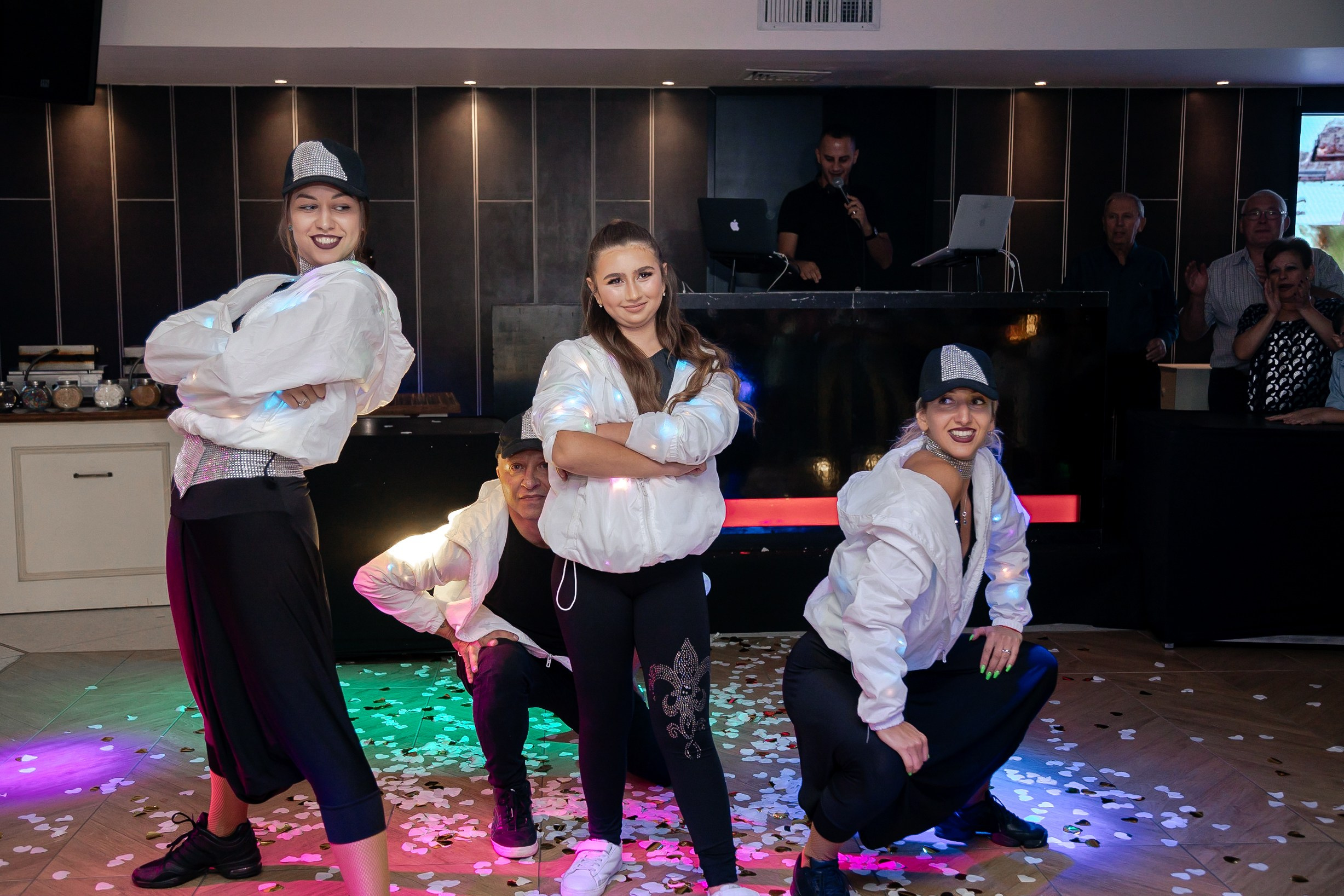 אולם תבור, בת מצווה ליאן. Home