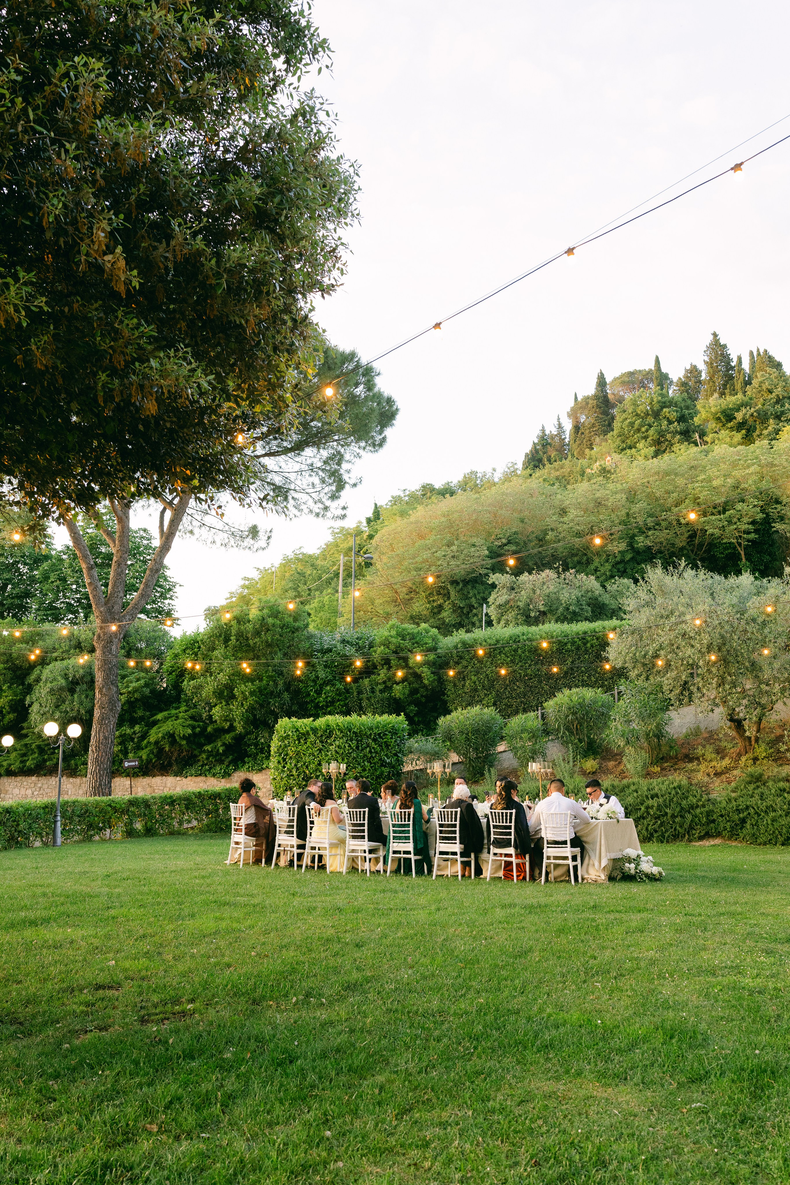 Elisa and John. Sara Luca Wedding Photographer in Italy and Europe
