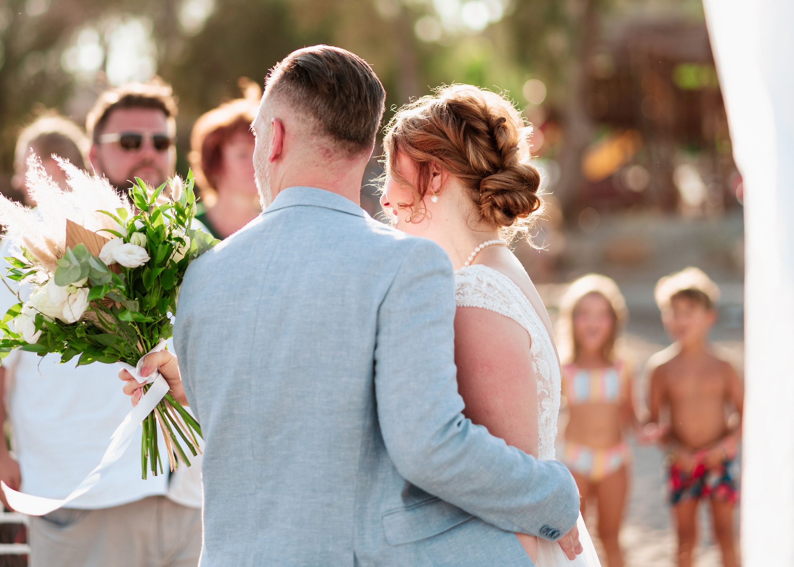 Ken and Elli. Renate Woeste | Wedding planner in Rhodes. Creating dream weddings by the sea. Let’s make your special day unforgettable