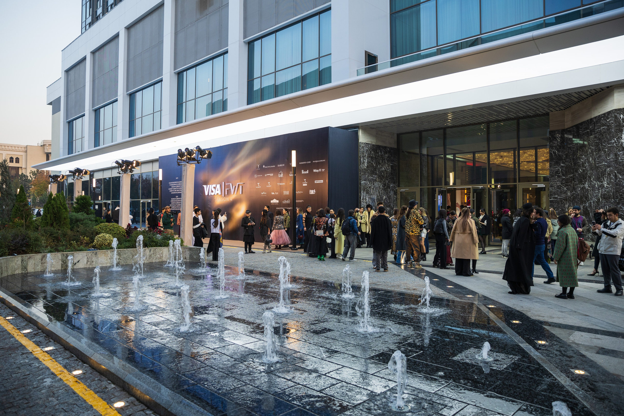 ZEEKR. Visa Fashion Tashkent. Профессиональная Фото-Видео Студия Геннадия Нестеренко | Ташкент и Весь Узбекистан