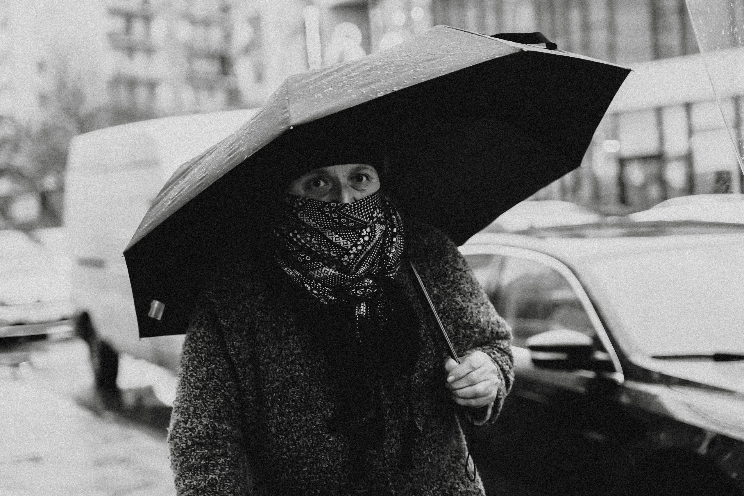 ТБИЛИСИ 2023-2024. Стрит-фотография, полная абсурда, идиотизма и красоты