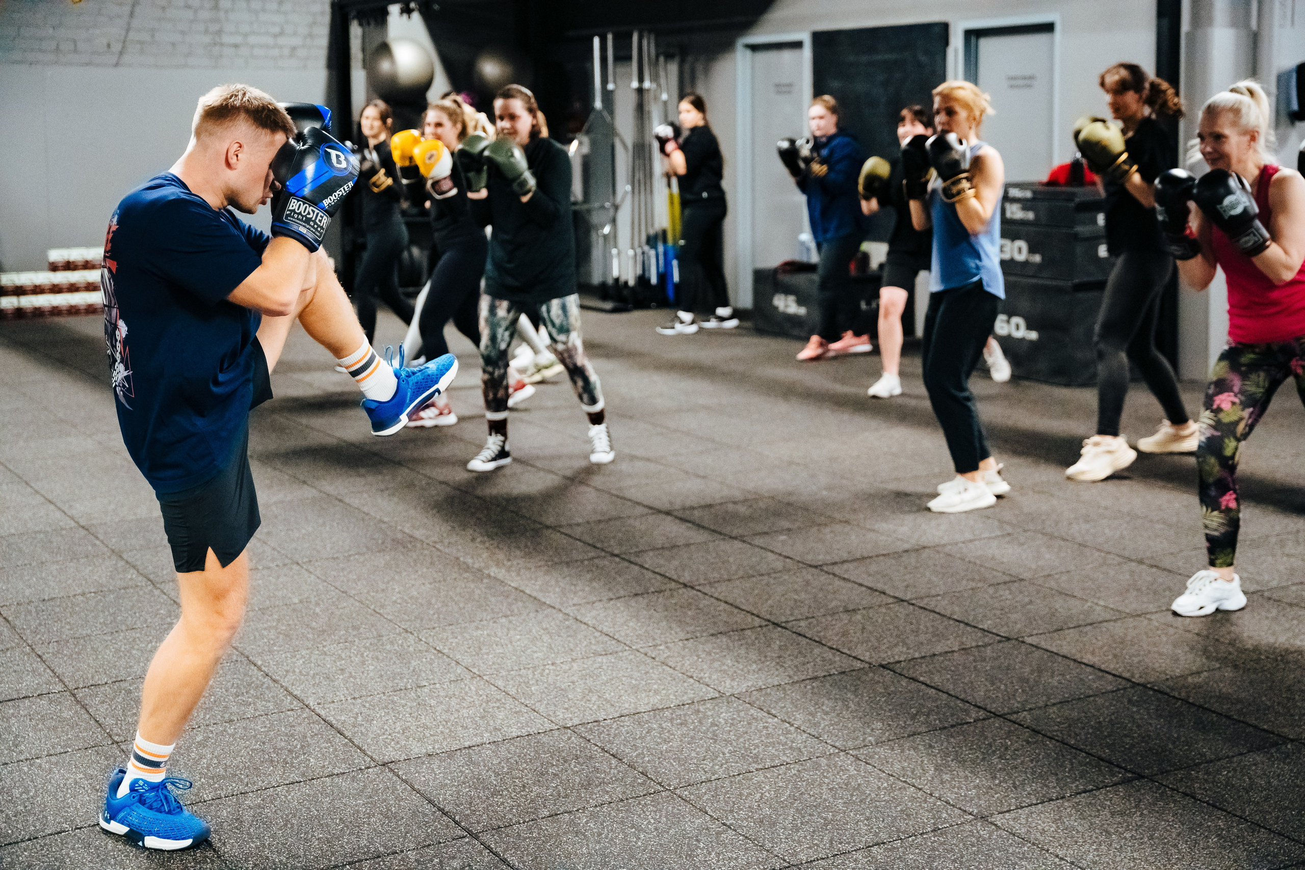 Gym+ Muay Thai. OnePIXEL